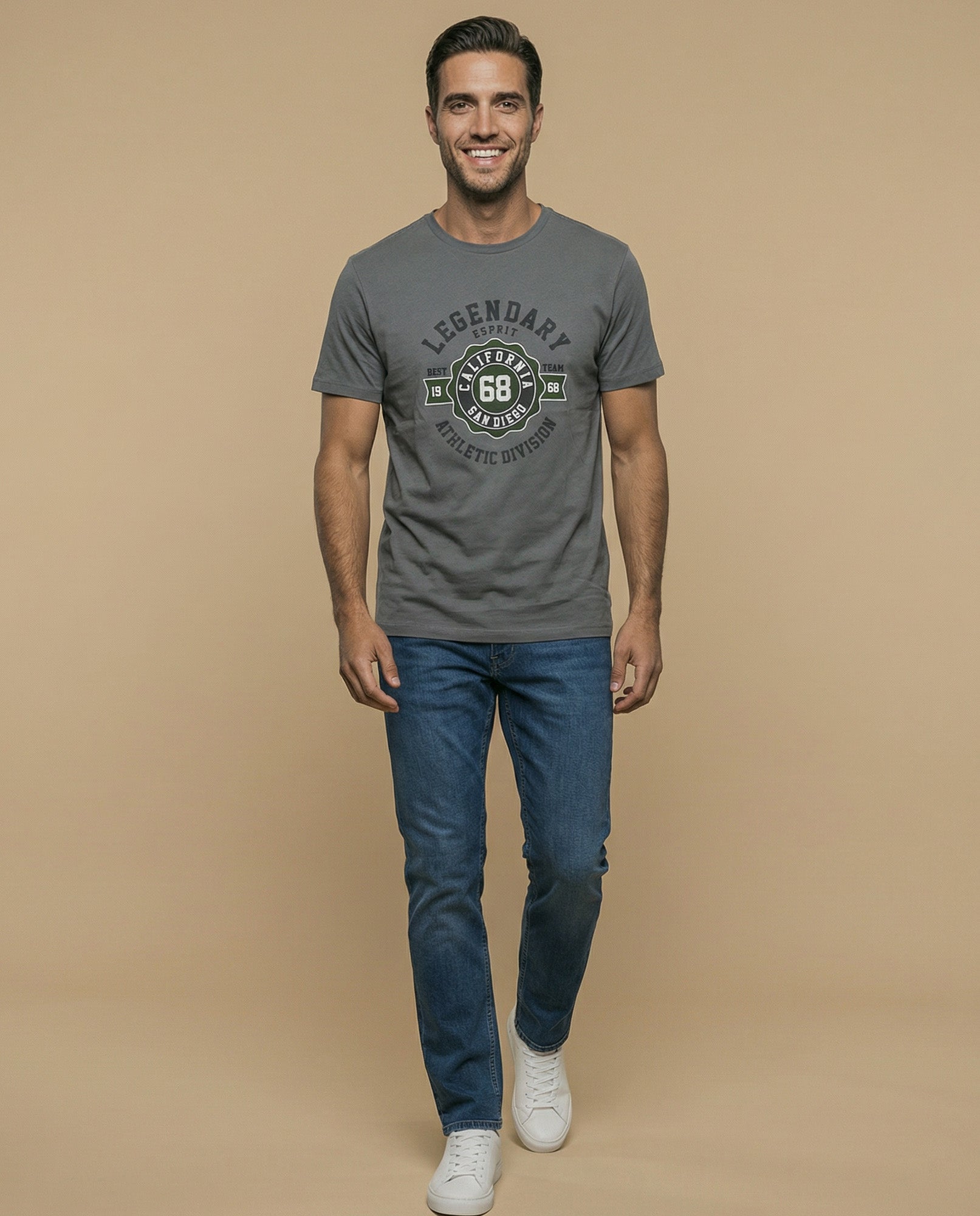 Camiseta manga corta con estampado universitario para hombre - Gris 34_345F324_GRI174016_5