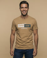 Camiseta manga corta con estampado gráfico ESPRIT 1968 para hombre - Beige