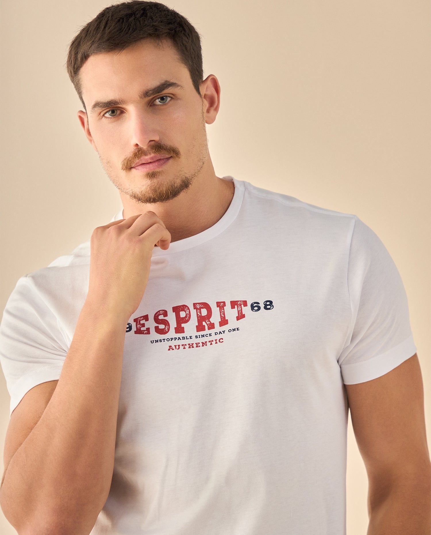 Camiseta Logo Vintage Heritage - Blanco