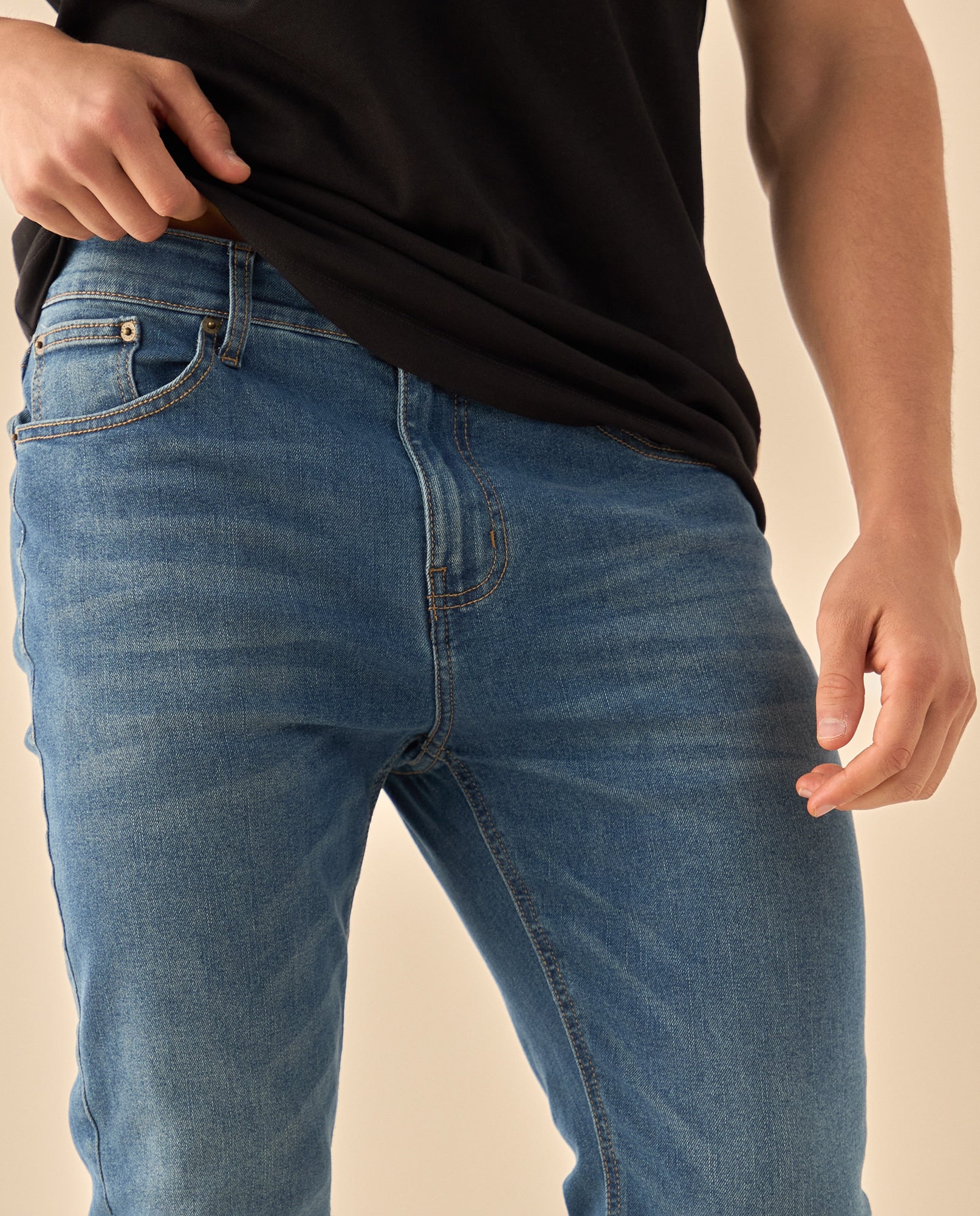 Jean con Stretch Confortable - Azul 34_375G300_AZU194536_4