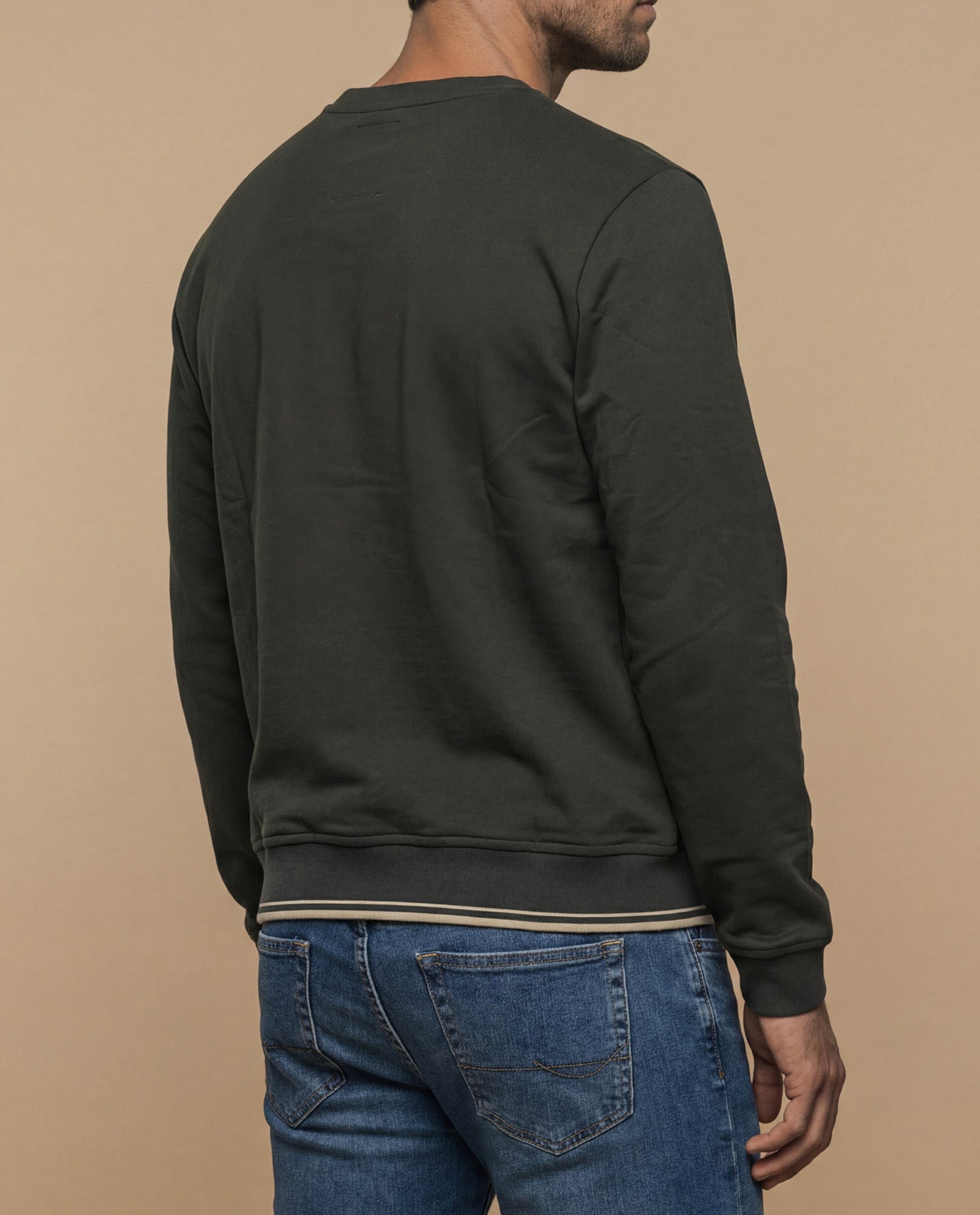 Sudadera manga larga con cuello redondo y ribete a contraste para hombre - Verde 34_385G300_VER180119_4