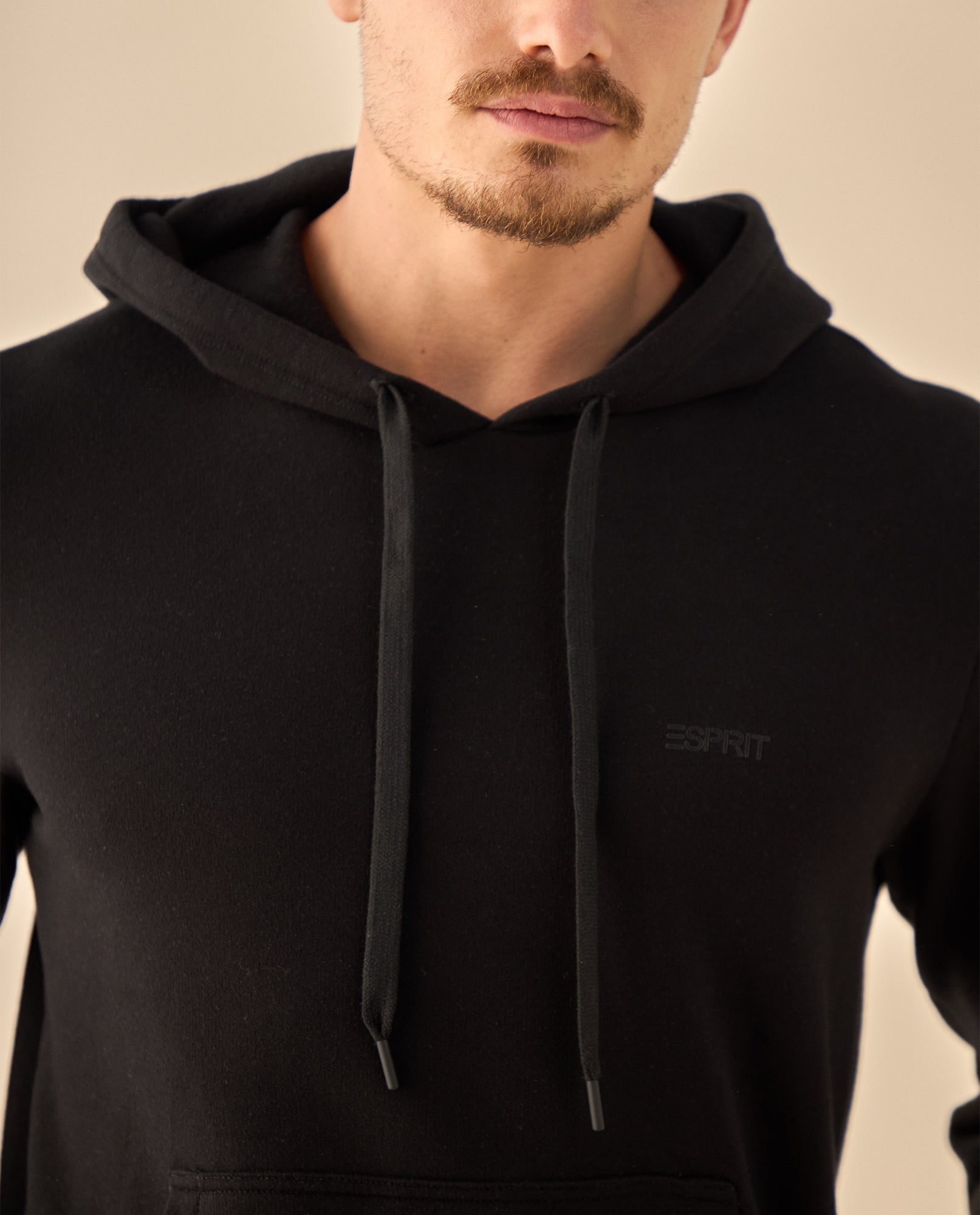 Sudadera con Capucha y Ribetes Contrastantes - Negro 34_385G301_NEG194013_4