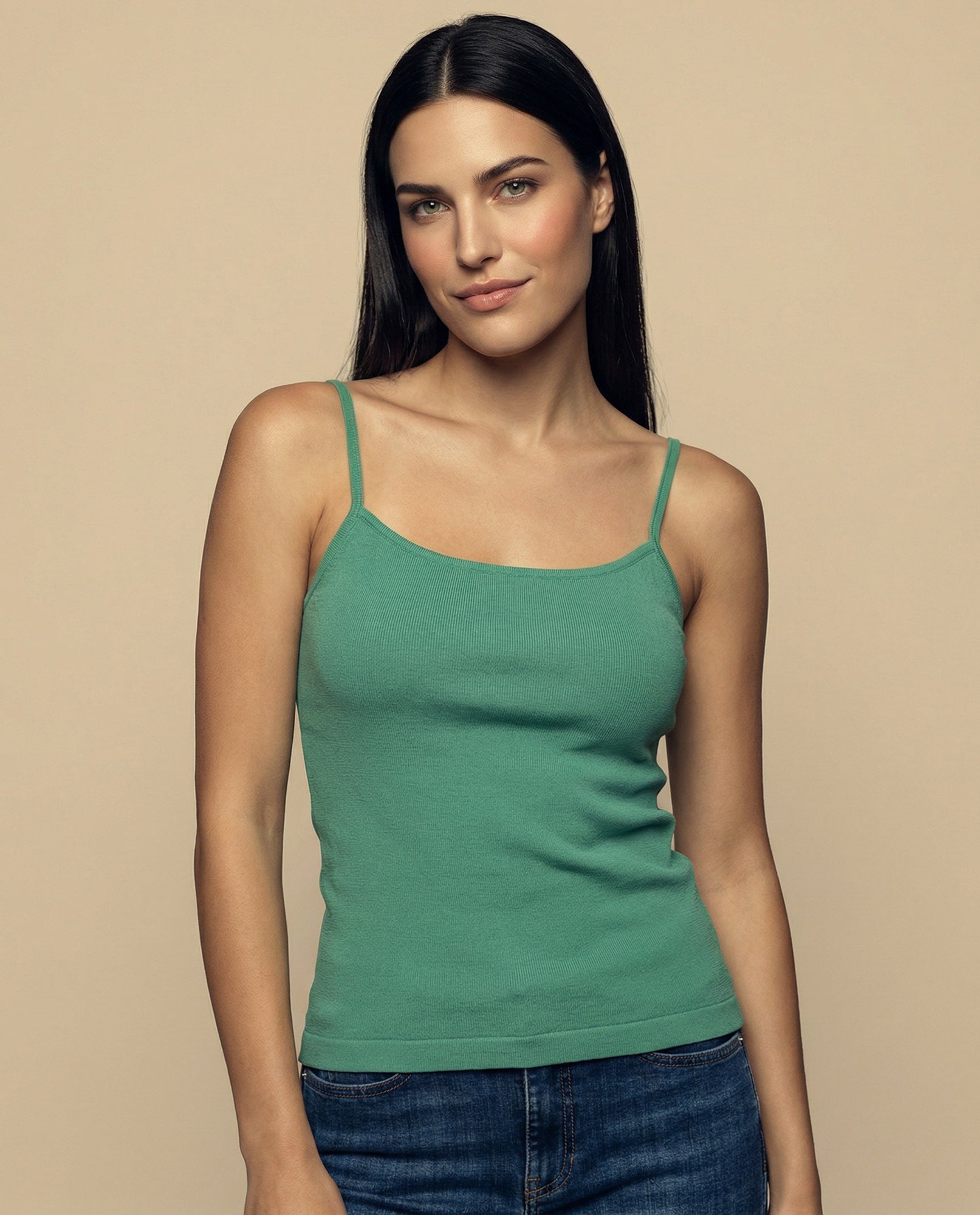 Camiseta básica de tiras en tejido acanalado - Verde 34_4000000_100000_3