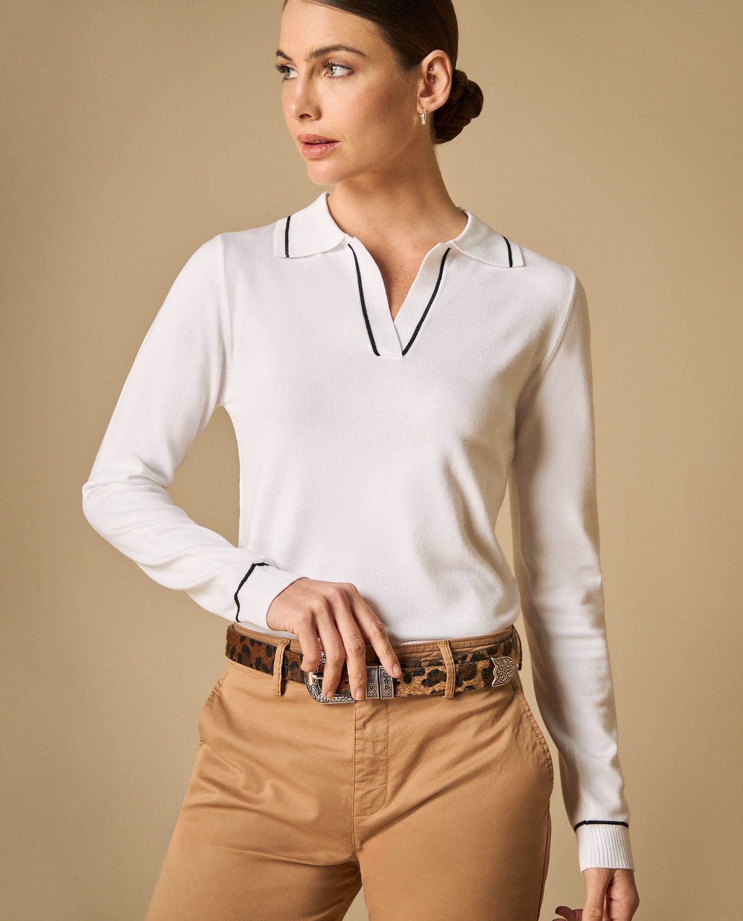 Camiseta tejida cuello en V manga larga - Crudo