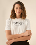 Camiseta maga corta con estampado y bordado para mujer - Crudo