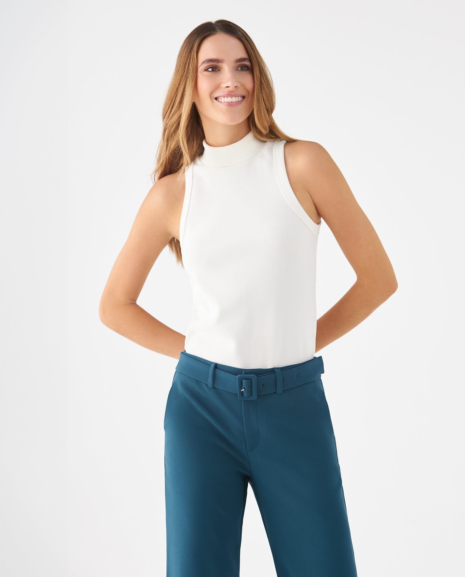 Camiseta en rib elástico para mujer - Crudo 34_409F012_CRU110602_0