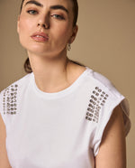 Camiseta Blanca con Aplicaciones Metálicas - Blanco