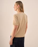 Camiseta Beige Simplicité con Aplicaciones - Beige