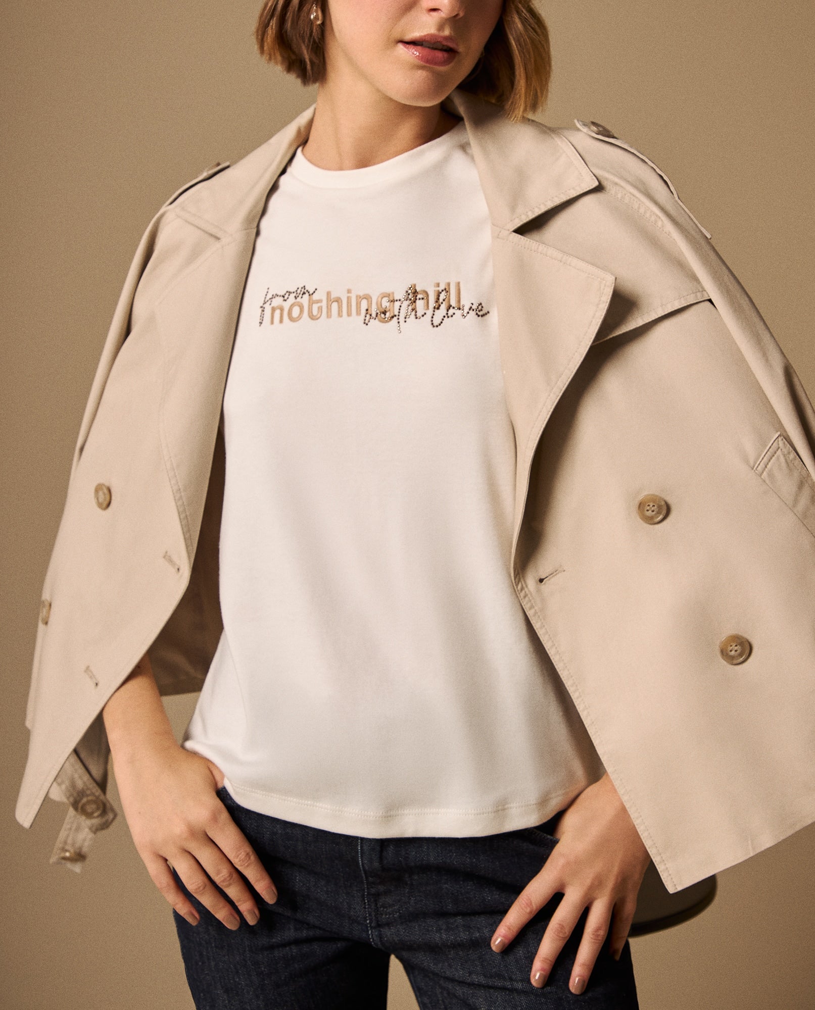 Camiseta con Bordado LONDON - Blanco 34_409G015_BLA110601_0