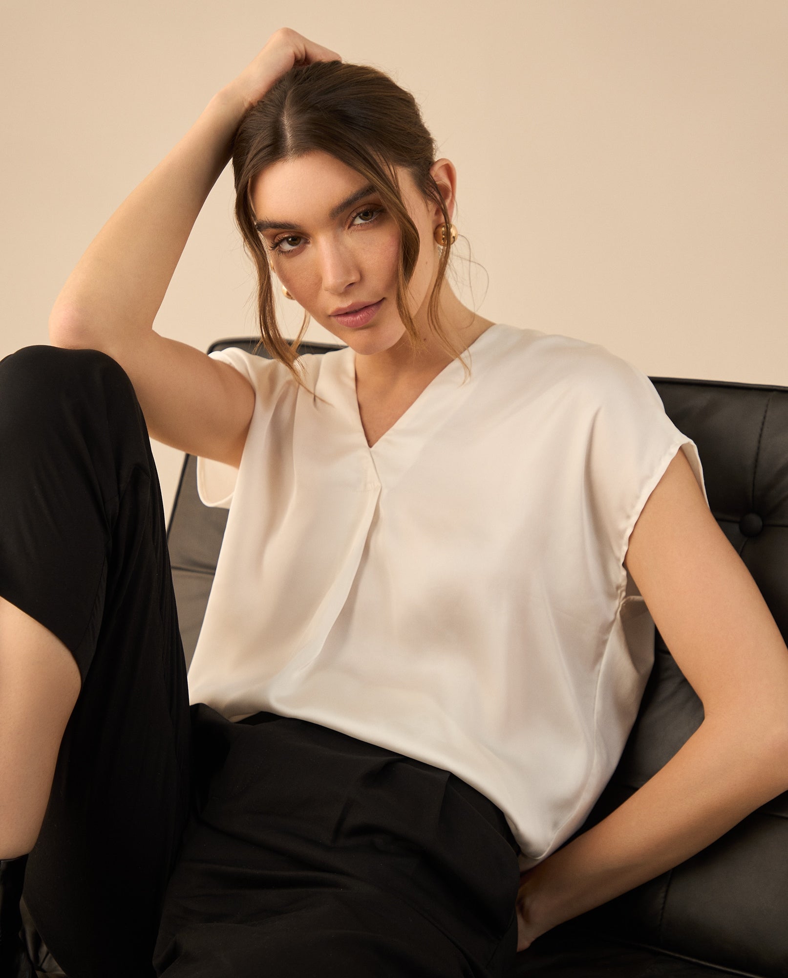 Camisa tipo satín para mujer - Crudo 34_412G009_CRU110605_0