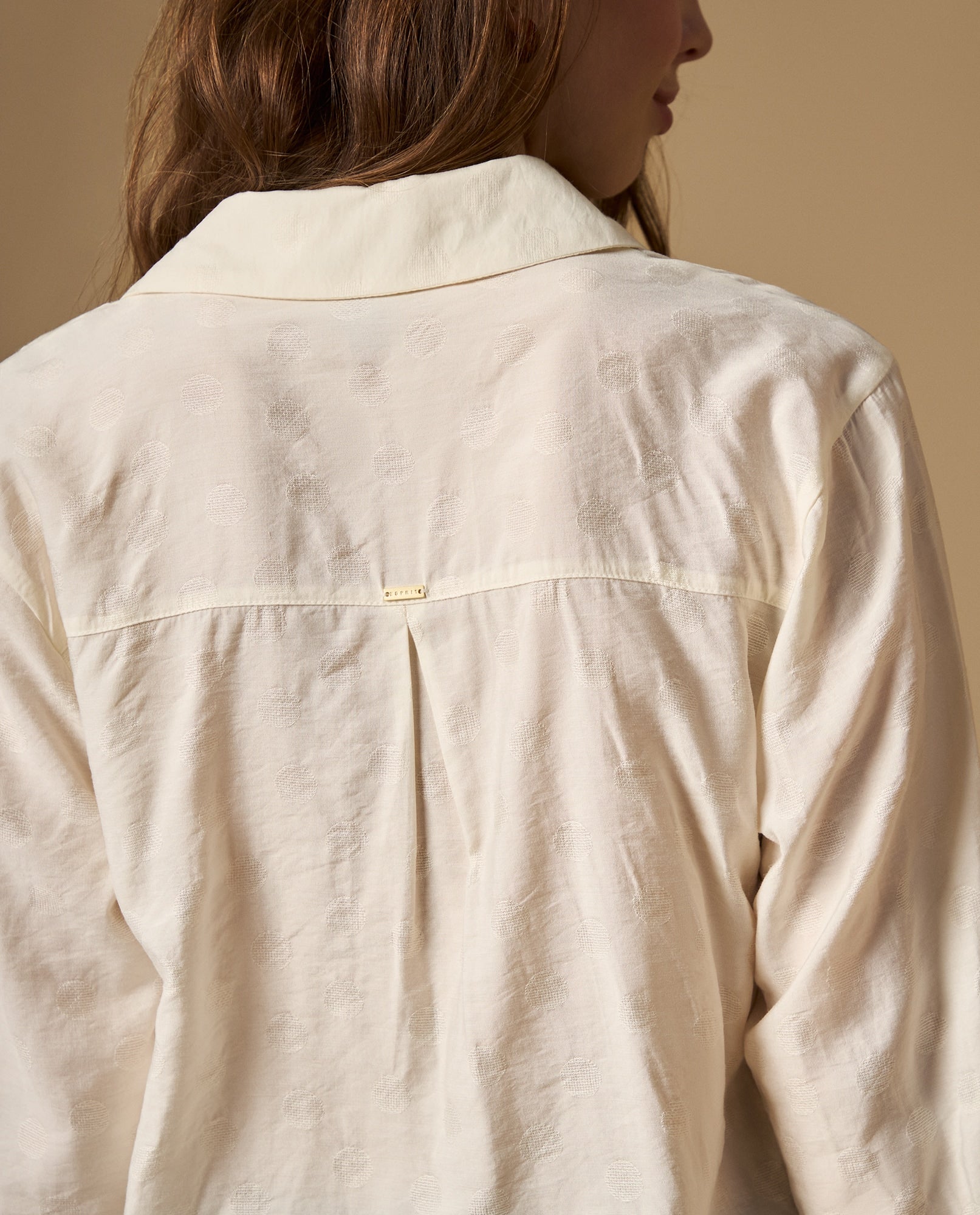 Camisa camisera manga larga con textura sutil - Crudo 34_412H007_CRU110602_5