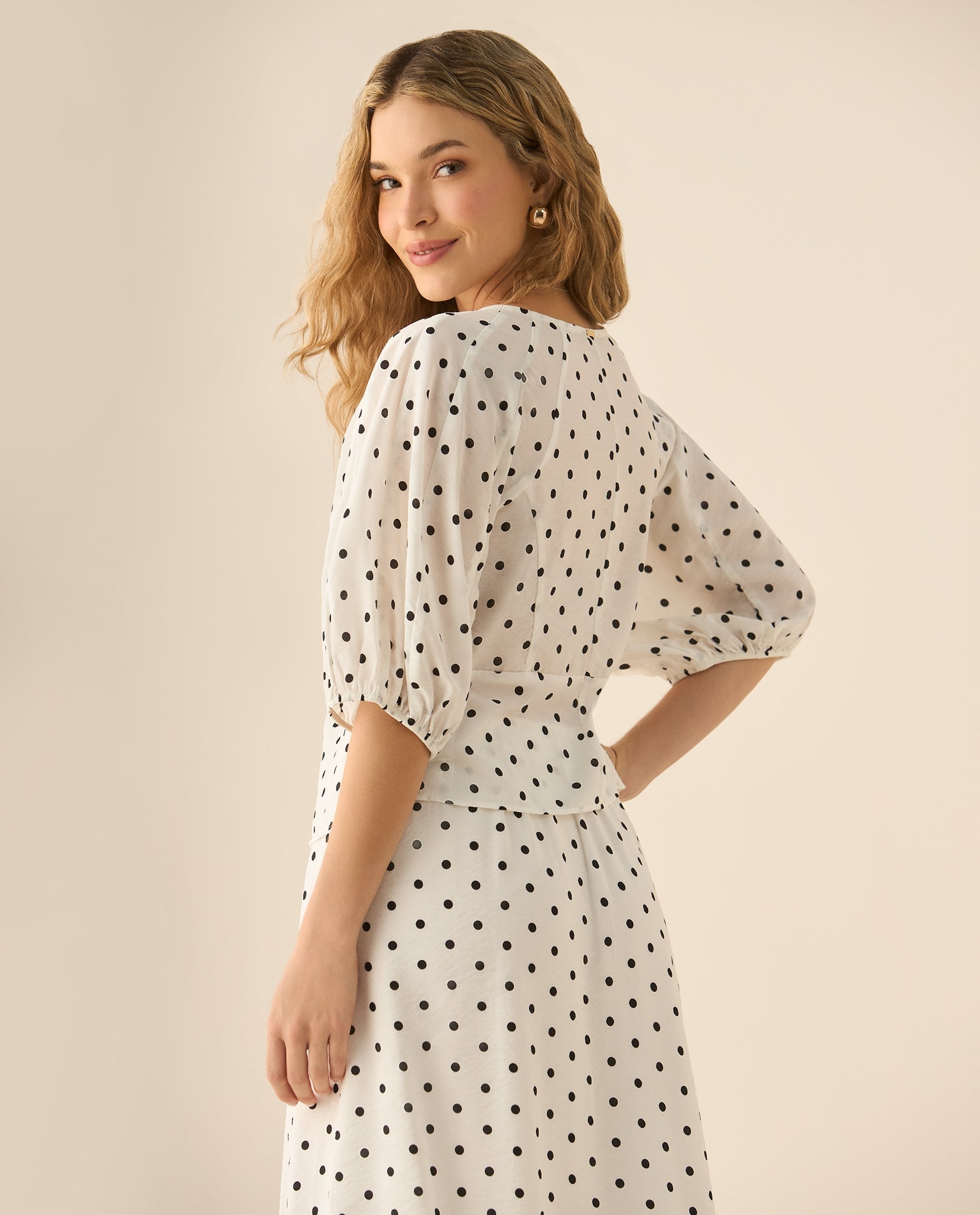 Camisa con escote en V para mujer - Blanco 34_413G017_BLA110601_5