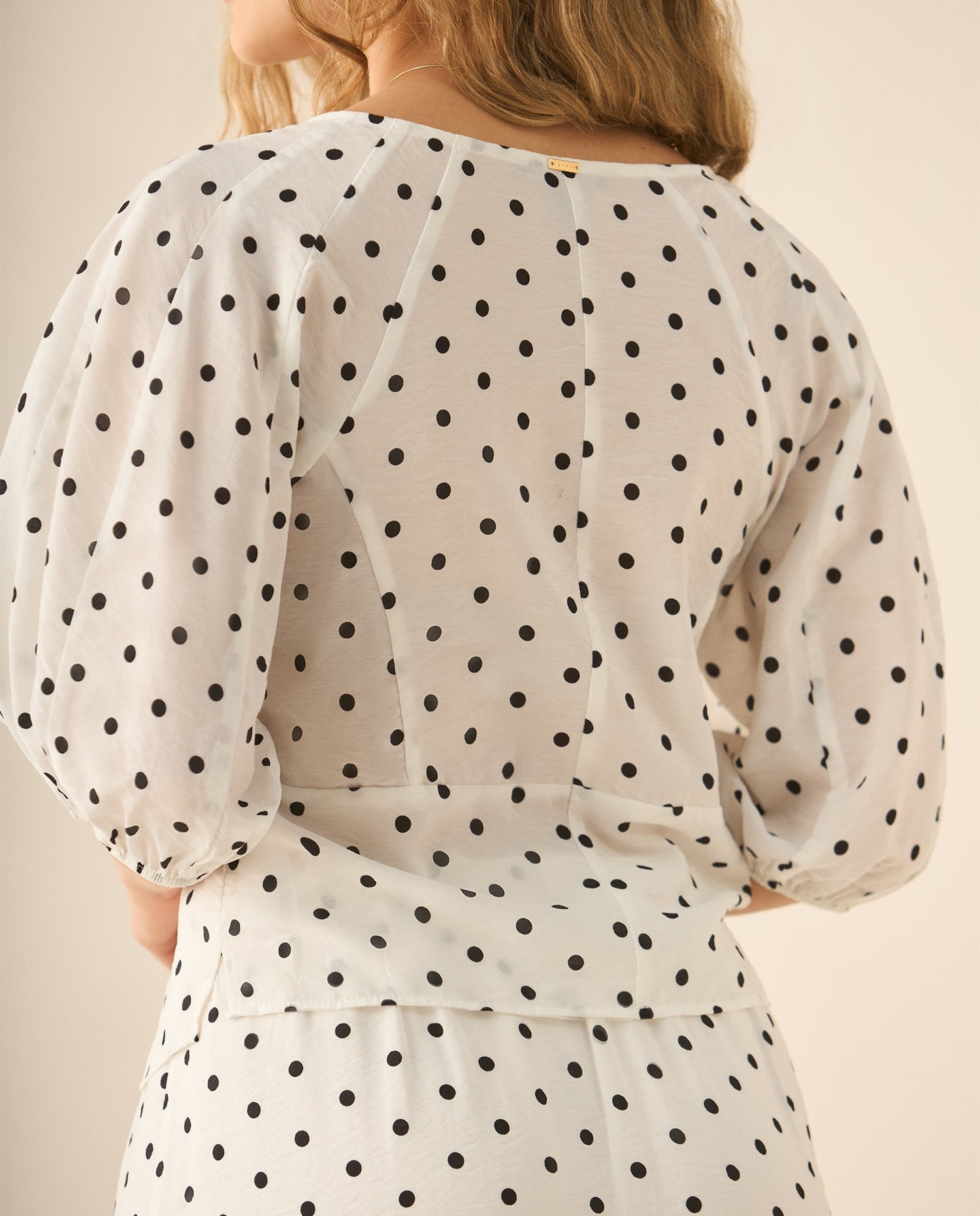 Camisa con escote en V para mujer - Blanco