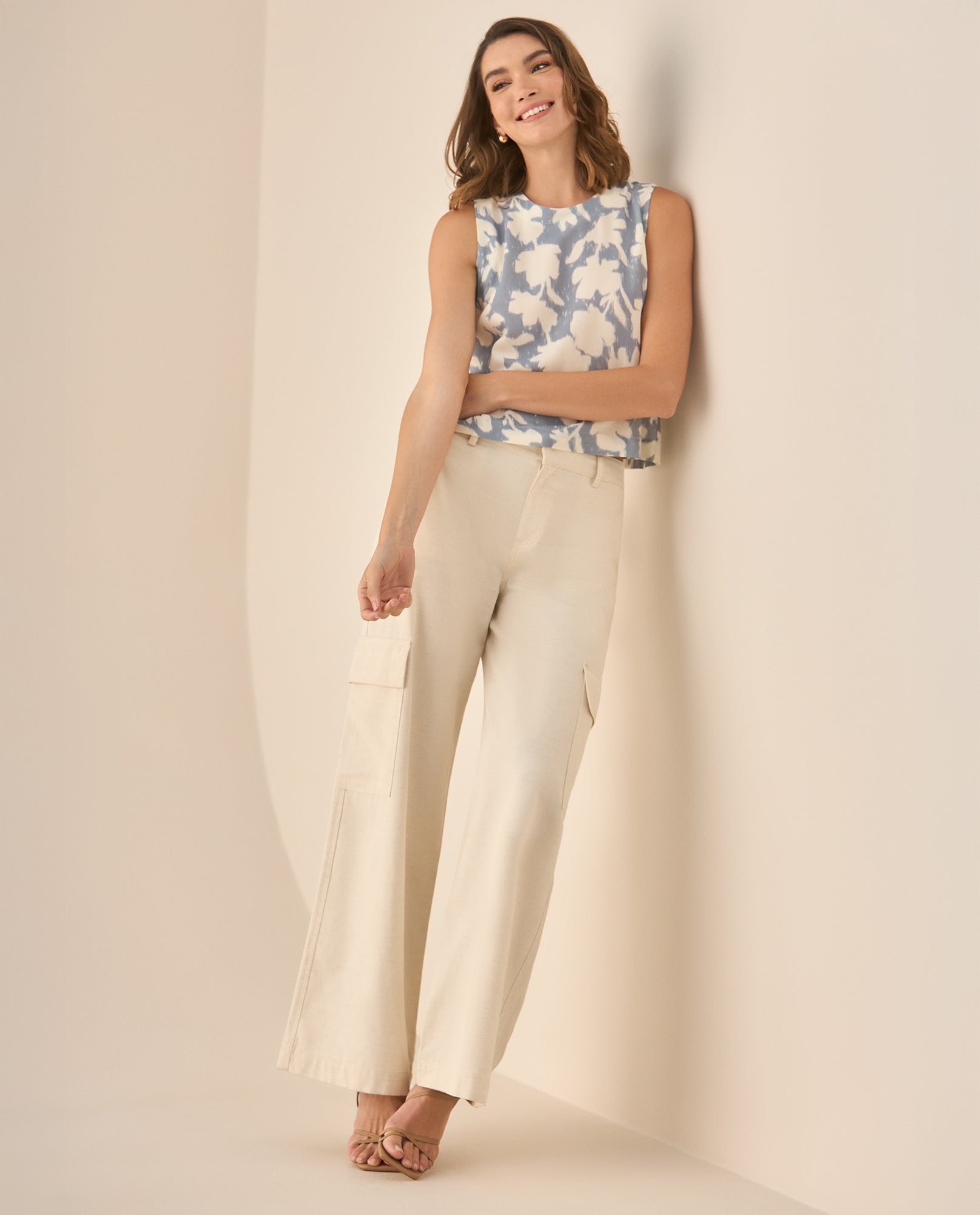 Camisa manga sisa con estampado de flores para mujer - Azul 34_413G025_AZU134304_5