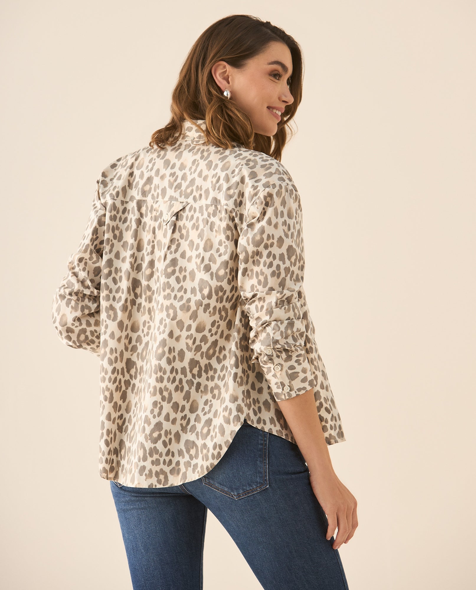 Camisa manga larga cuello clásico para mujer - Beige 34_413G030_BEI131105_4