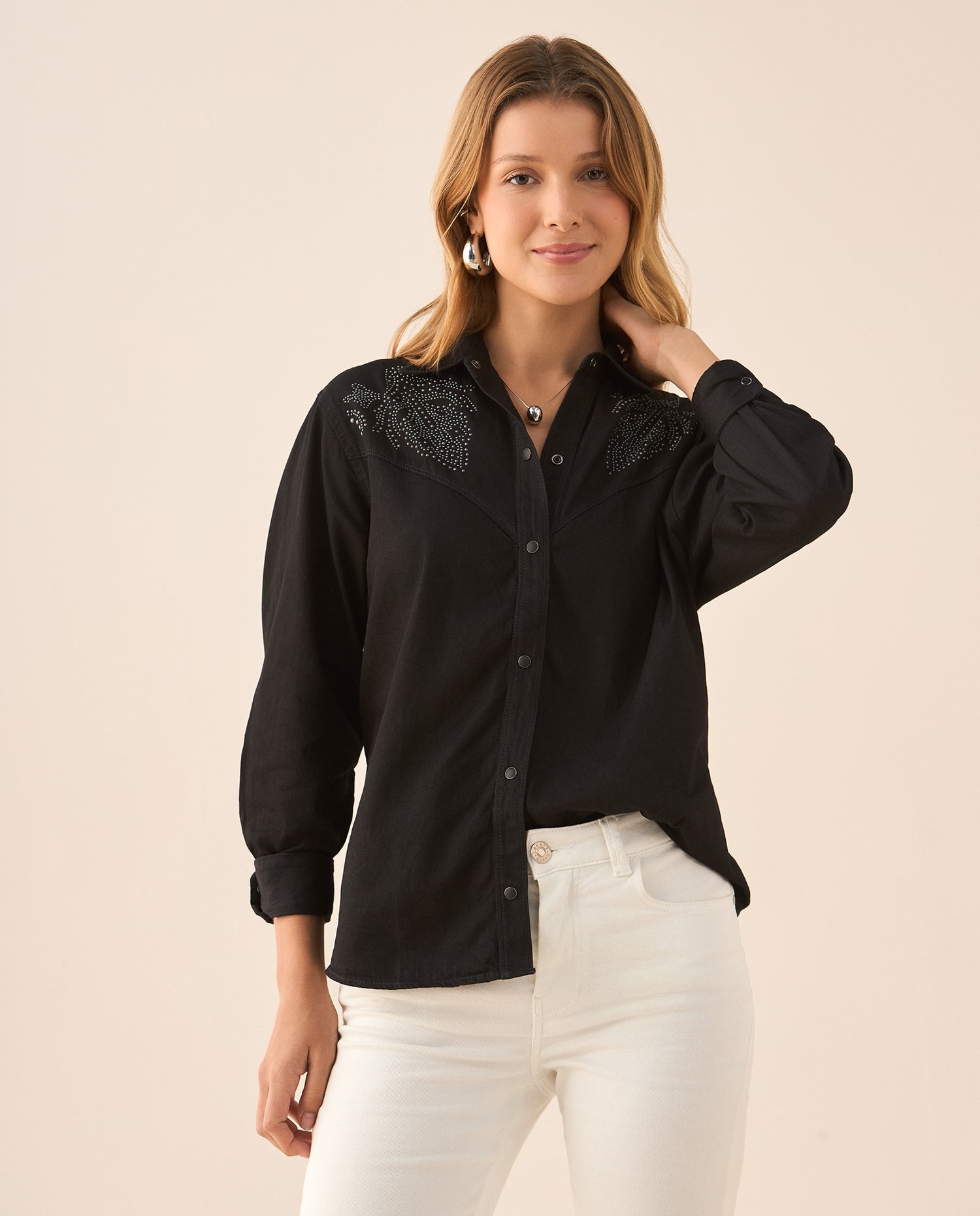 Camisa manga larga con apliques para mujer - Negro