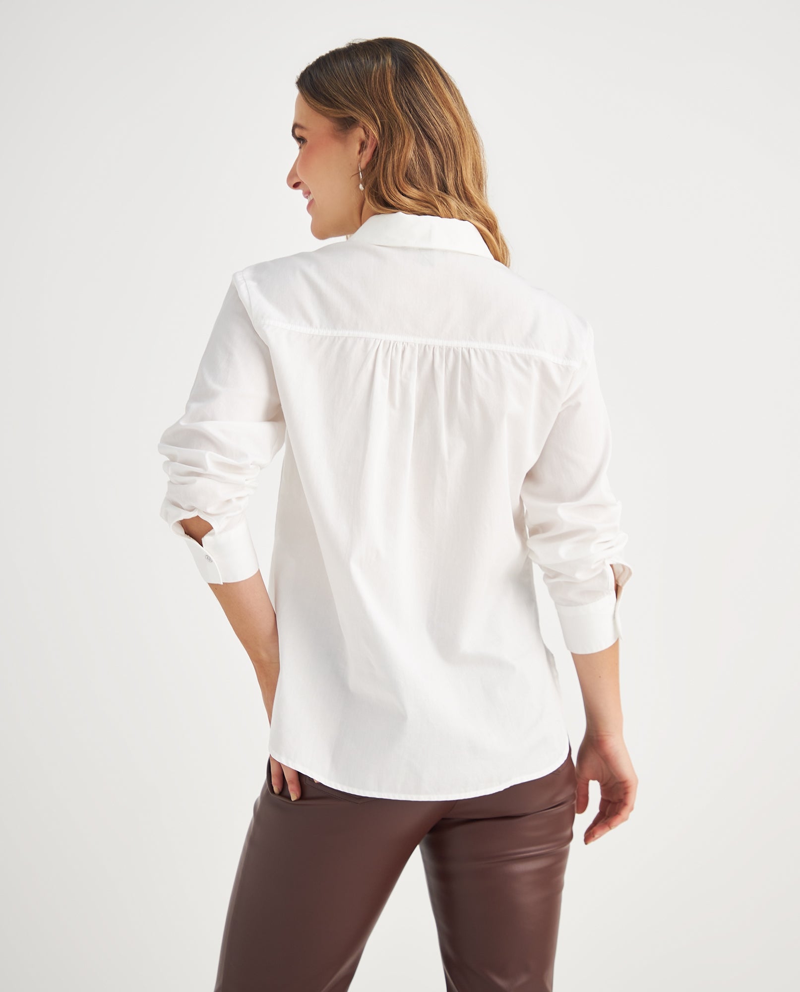 Camisa con aplique decorativo en cuello - Blanco 34_419F003_BLA114001_4