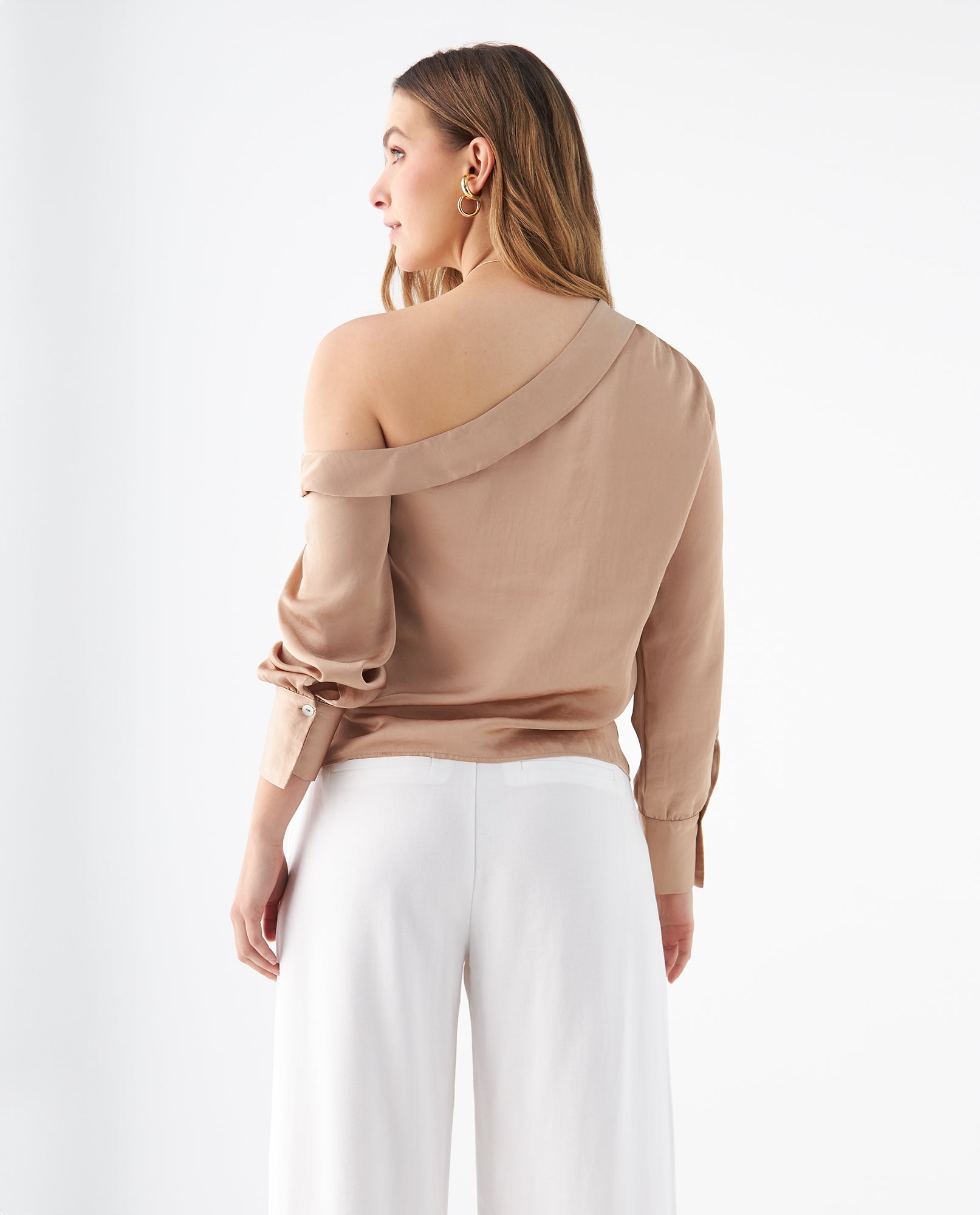 Camisa de tela fluida para mujer - Beige 34_419F027_BEI161310_4