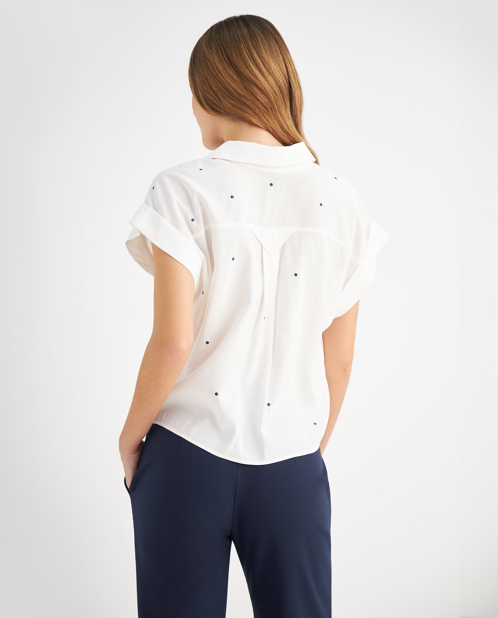 Camisa de diseño abierto para mujer - Crudo 34_419F049_CRU110602_4