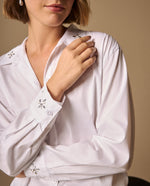 Camisa con Bordados Florales - Blanco