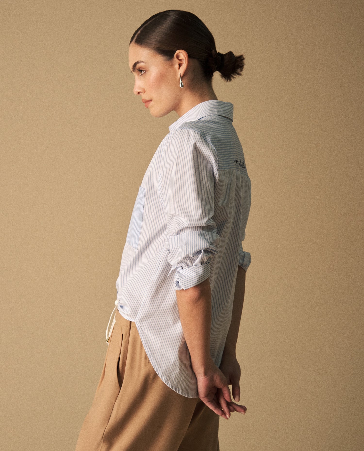 Camisa Rayas con Bordado Posterior - Blanco