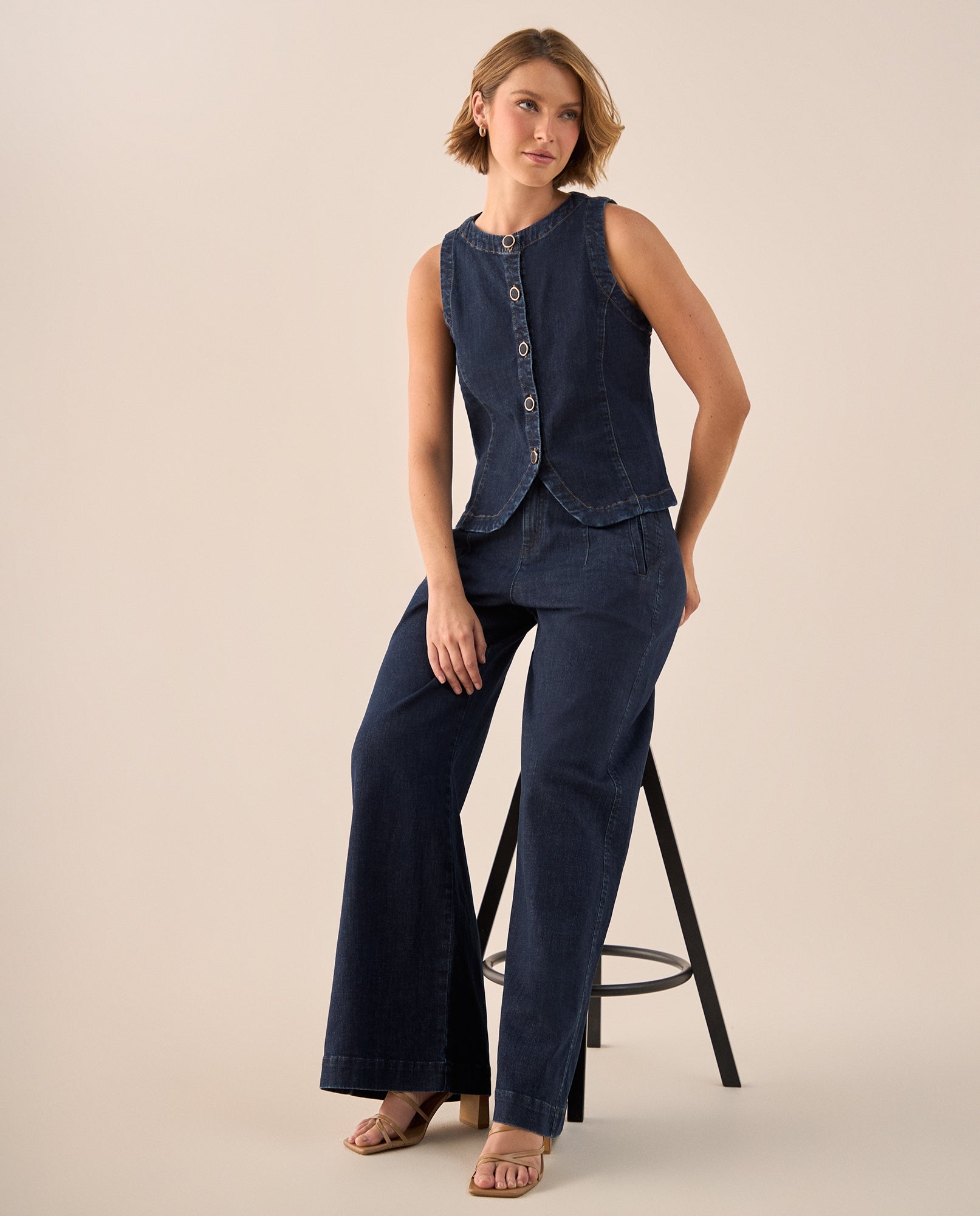 Camisa Denim Sin Mangas con Botones Ovalados - Azul 34_419G045_AZU193933_5