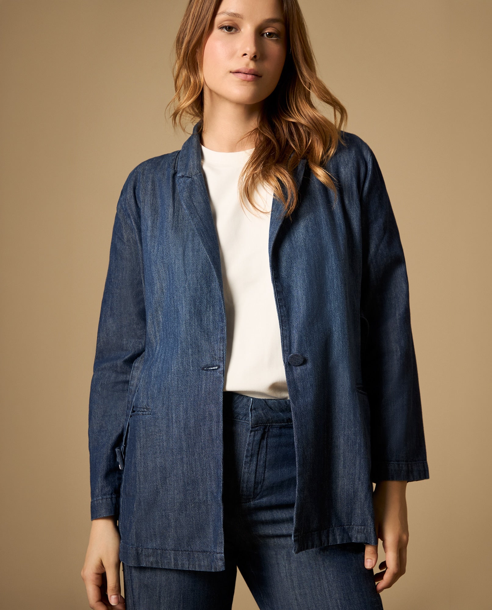 Blazer en denim con cinturón - Azul 34_422H001_AZU193933_3