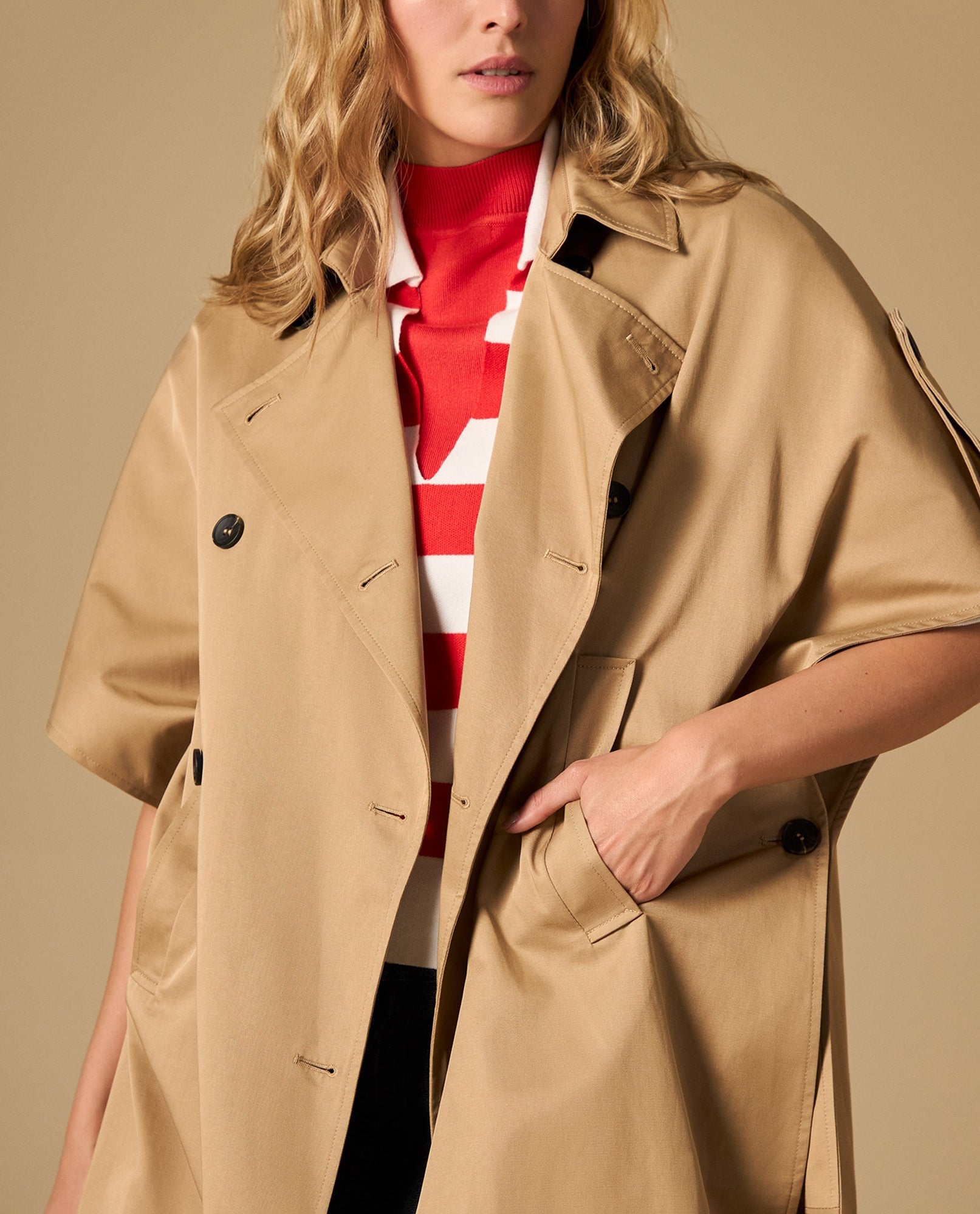 Capa estilo trench con solapas y botones de contraste - Café 34_422H202_CAF151309_3