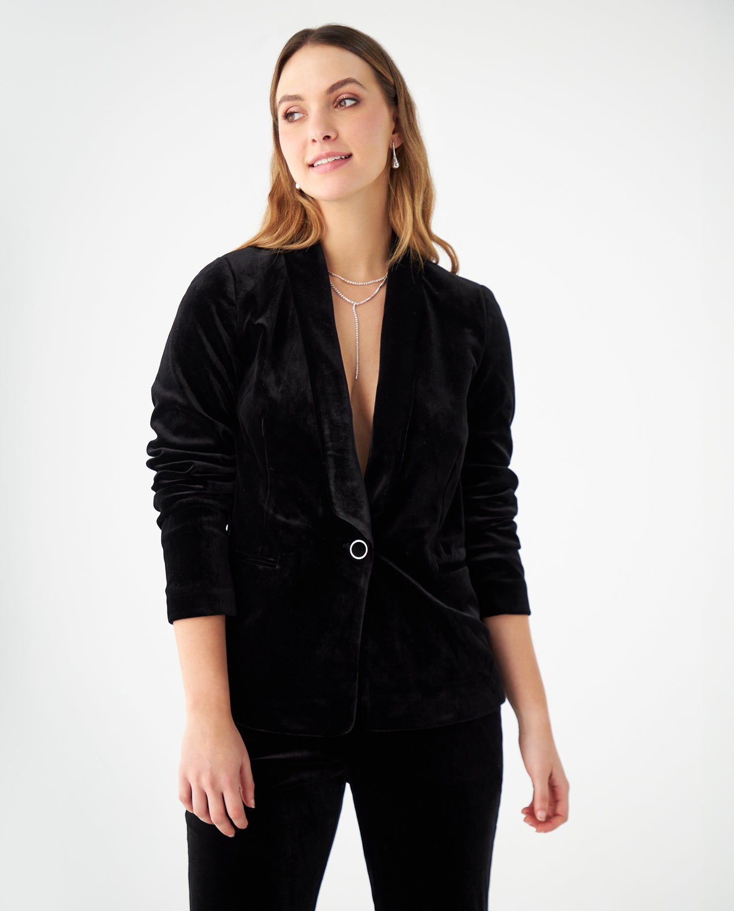 Blazer en tela tipo velvet para mujer - Negro