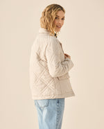 Chaqueta acolchada con broches para mujer - Beige