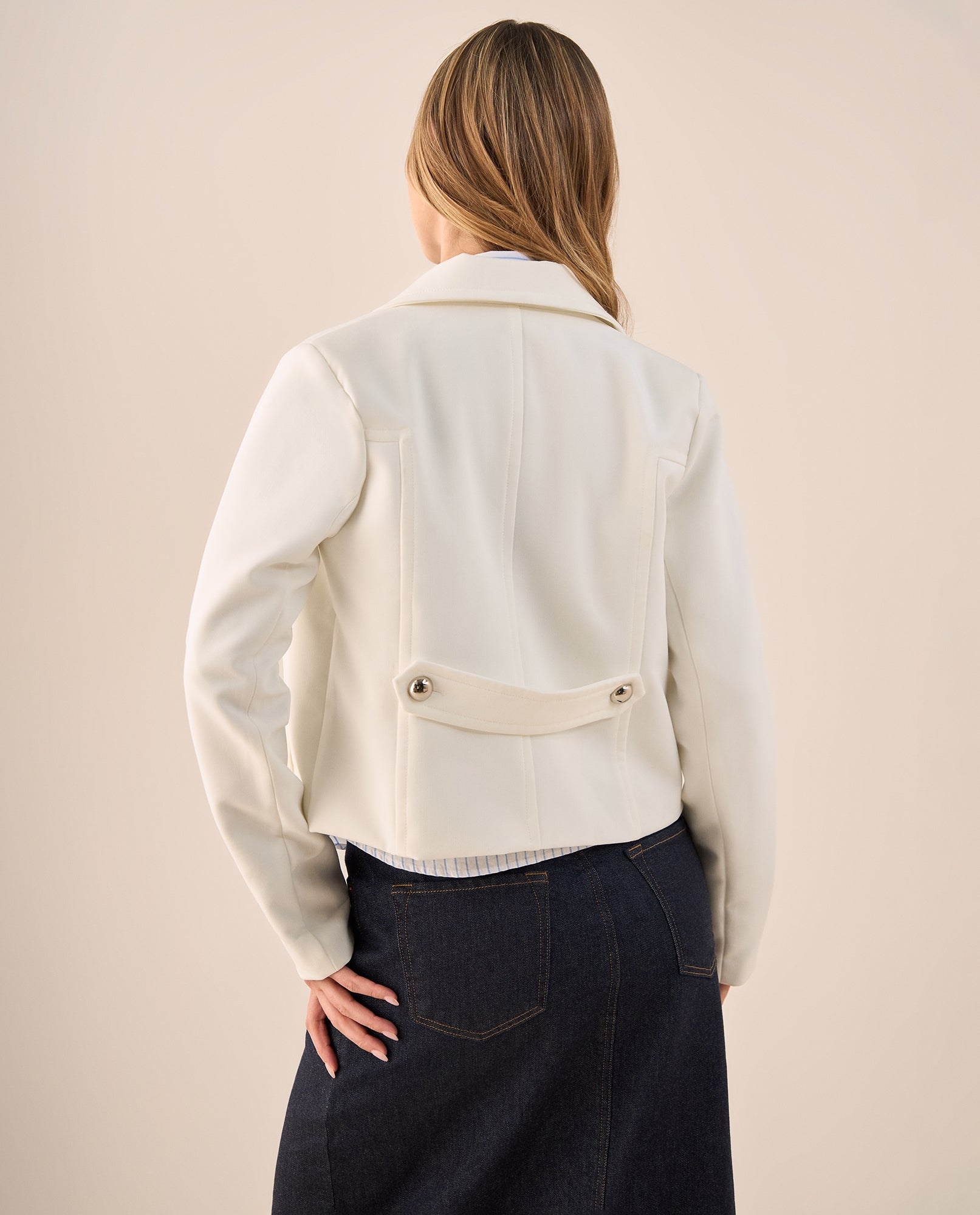 Blazer Blanco con Botones Dorados - Blanco 34_429G208_BLA120601_5