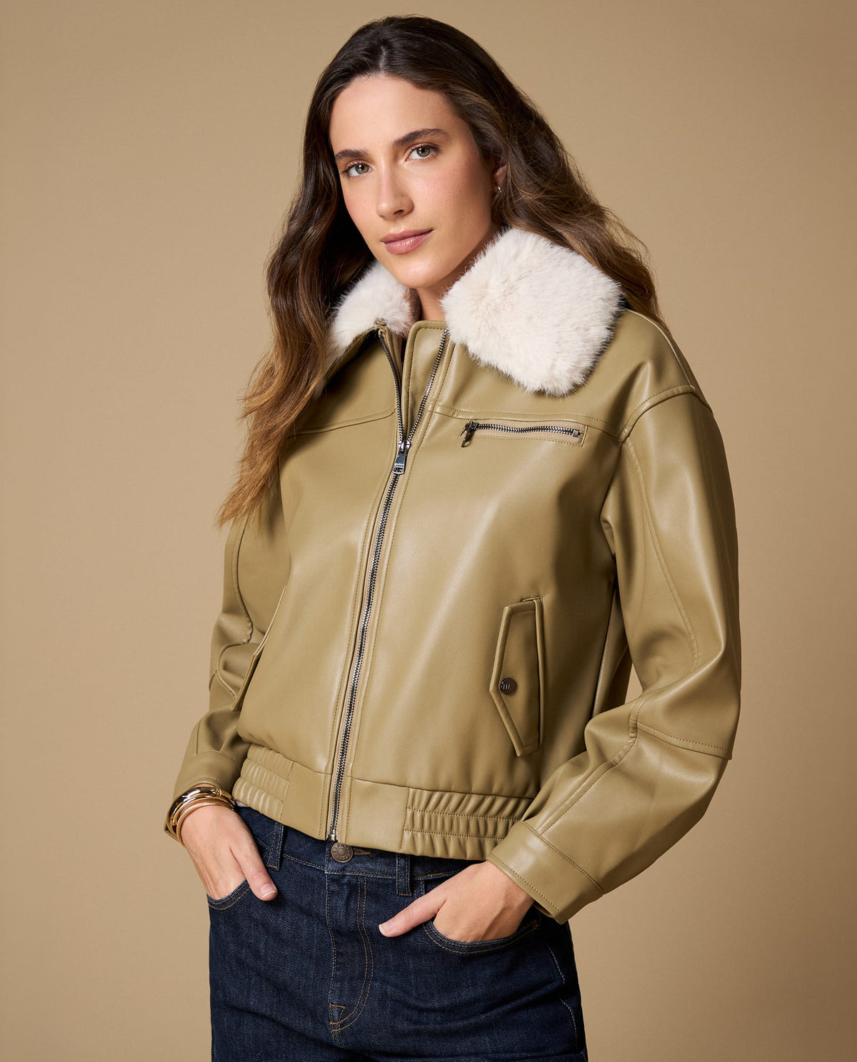 Chaqueta efecto cuero con cuello removible - Verde 34_429H201_VER180724_4