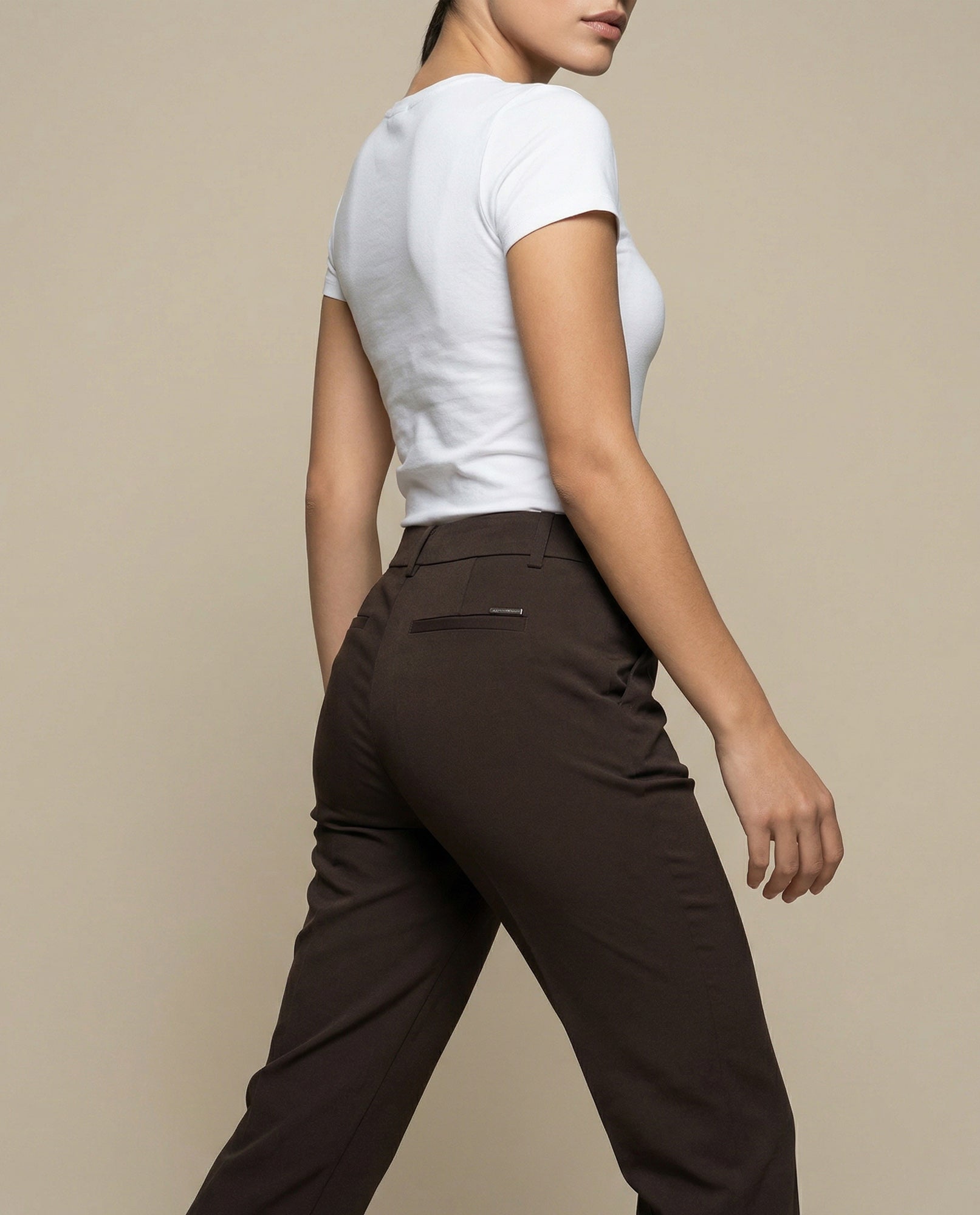 Pantalón flare tiro alto - Café 34_4300000_040000_4