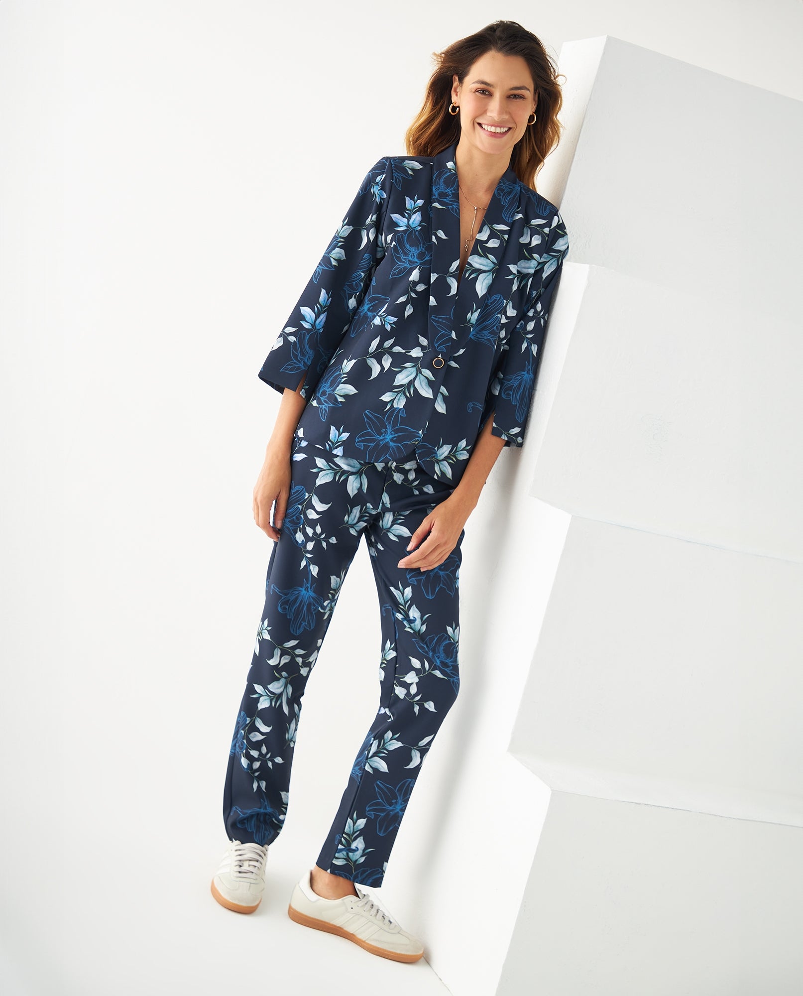 Pantalón con estampado floral para mujer - Azul 34_431F005_AZU194024_0