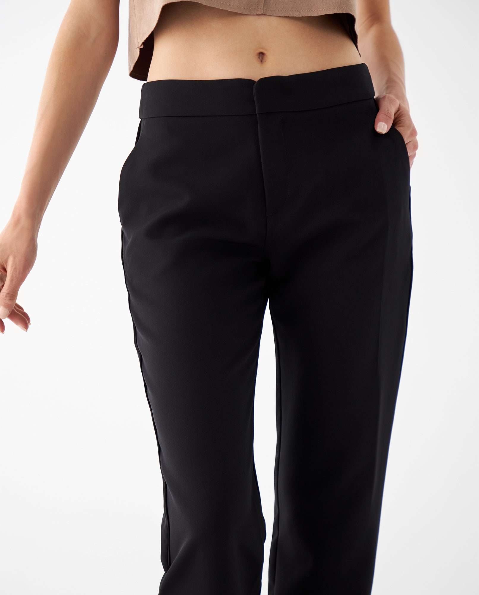 Pantalón elegante para mujer - Negro 34_432F002_NEG190303_5