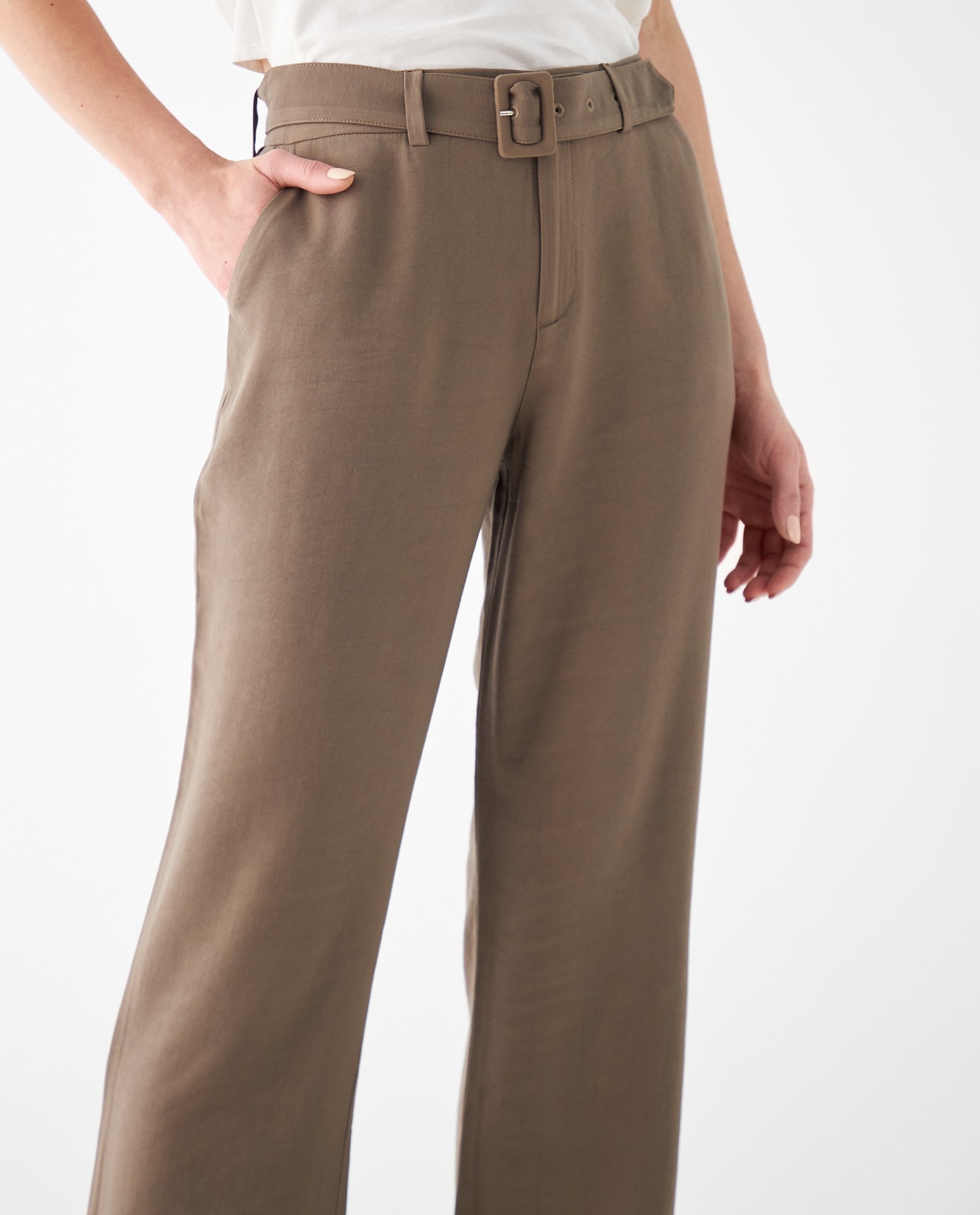 Pantalón elegante con cinturón para mujer - Verde 34_432F014_VER190516_5