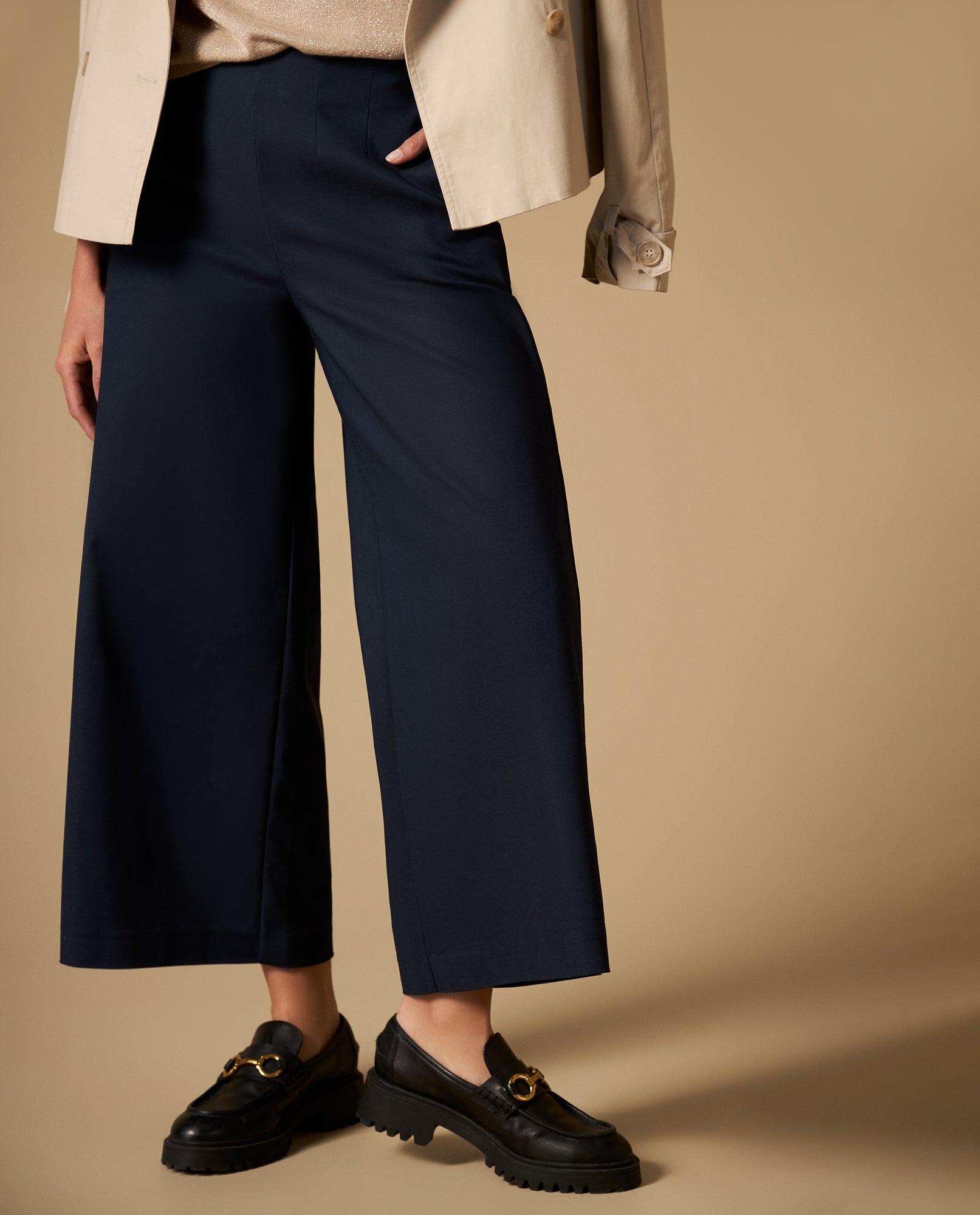 Pantalón culotte con pliegues frontales - Azul 34_432H003_AZU193923_3