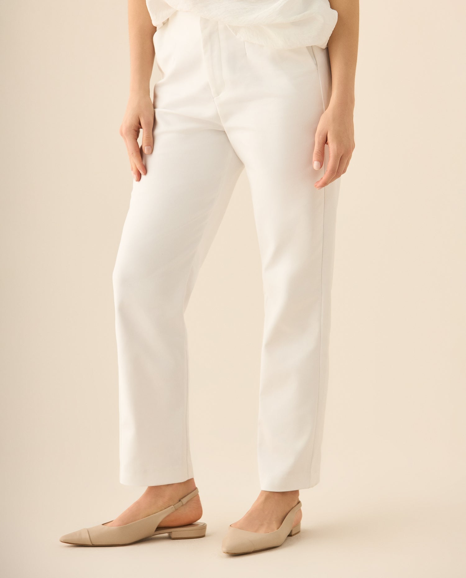 Pantalón con elástico en pretina posterior para mujer. - Blanco