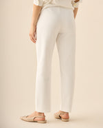 Pantalón con elástico en pretina posterior para mujer. - Blanco