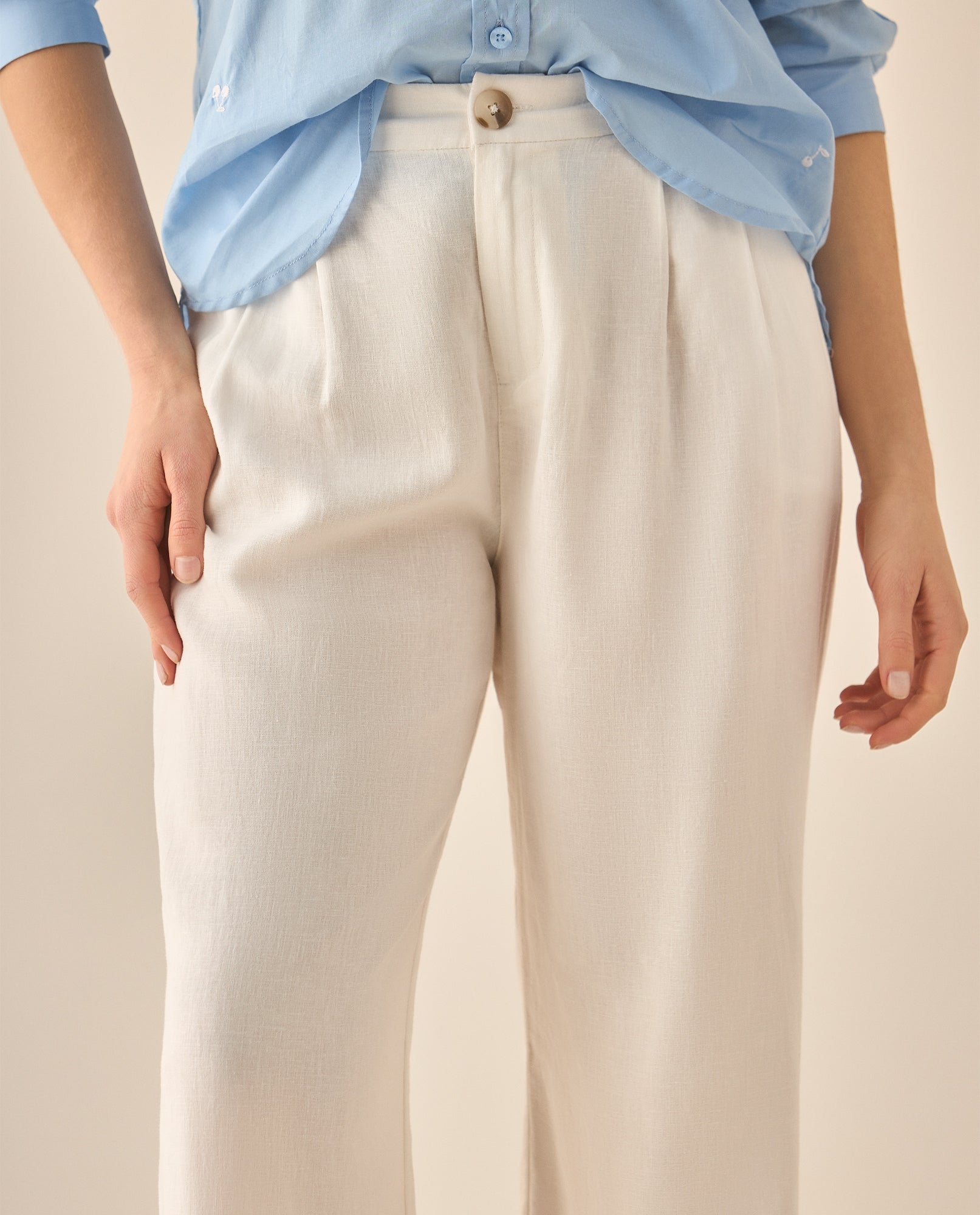 Pantalón bota recta con elastico posterior para mujer - Crudo 34_433G015_CRU110105_4