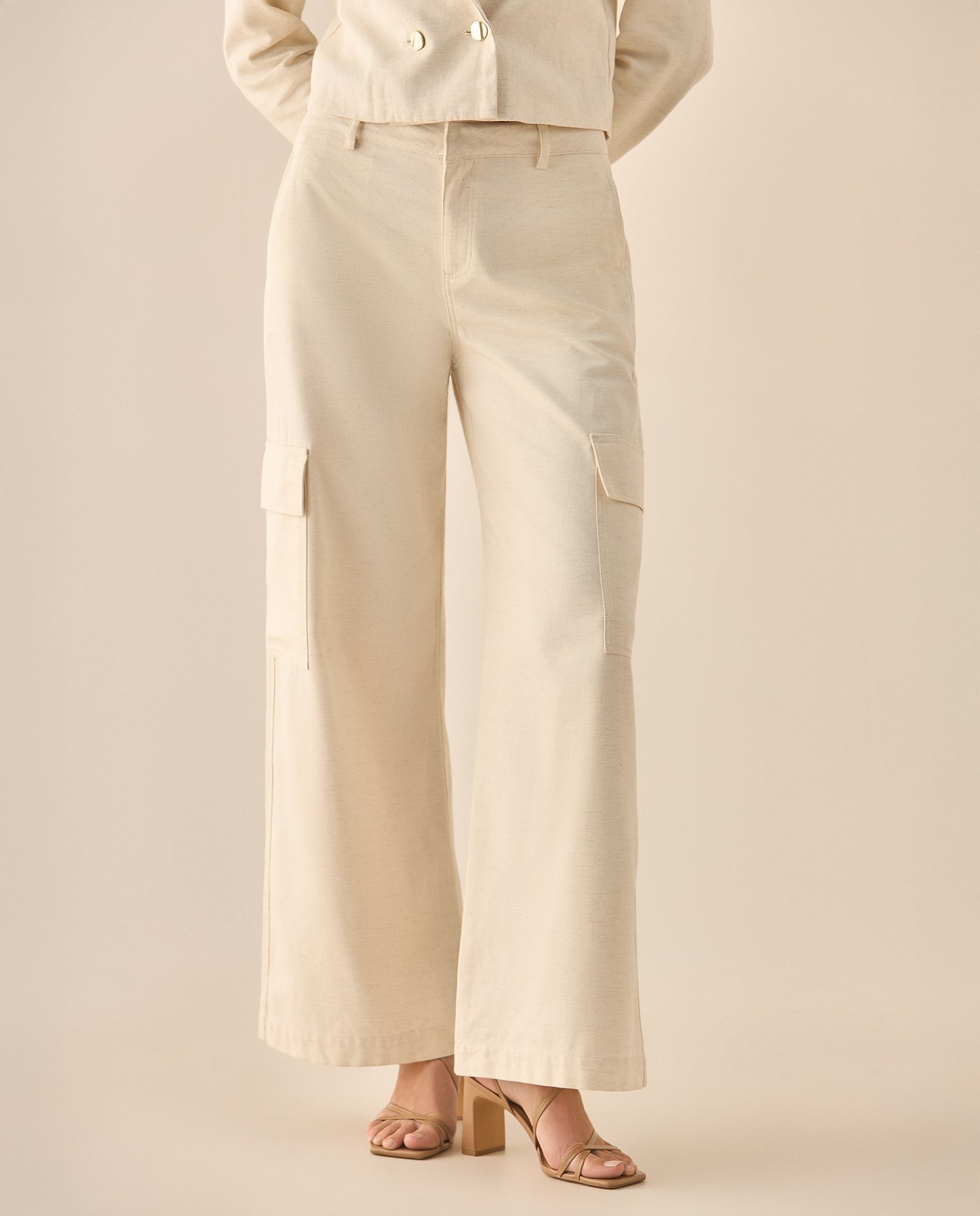 Pantalón tipo cargo para mujer - Crudo