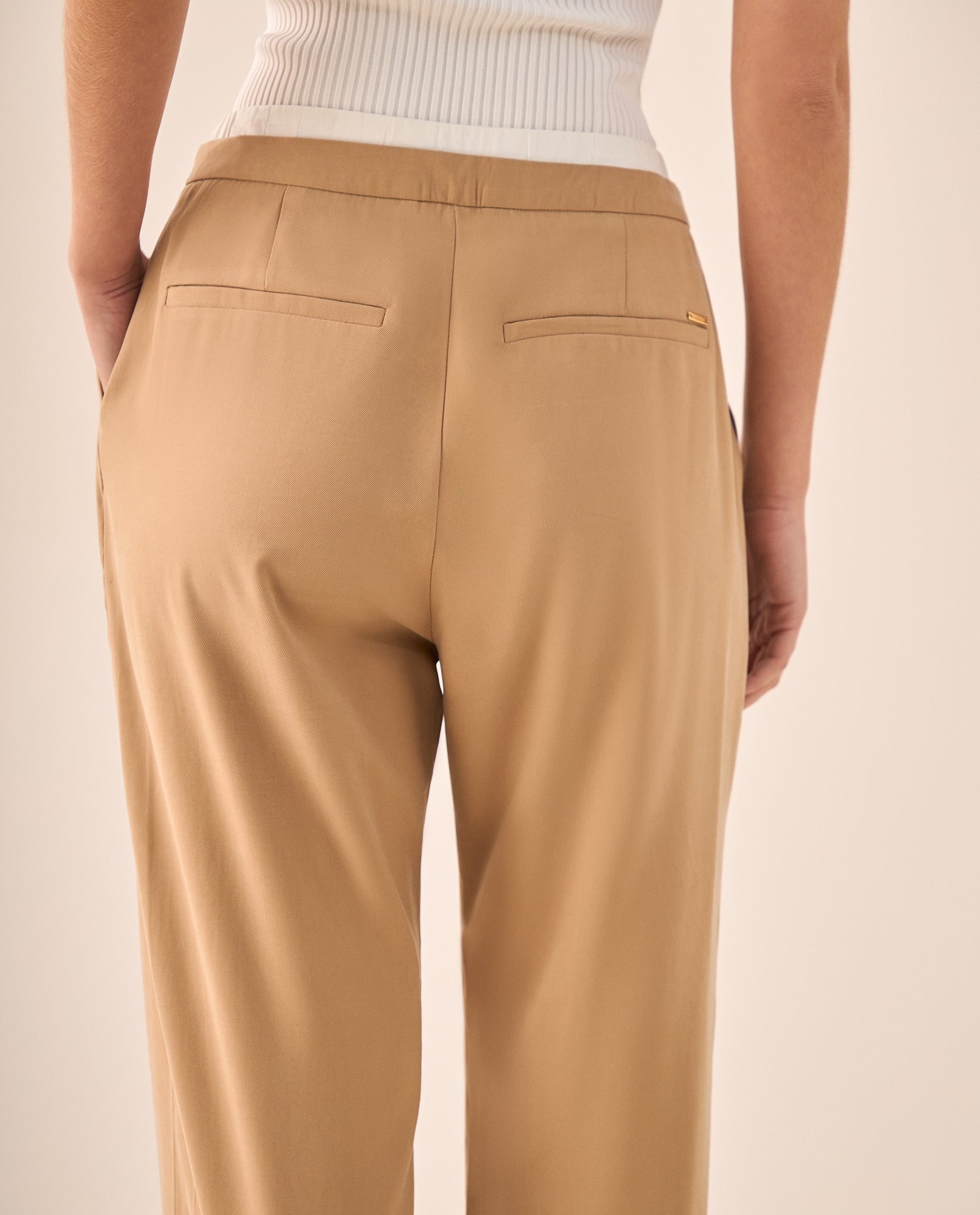 Pantalón Wide Leg Café con Cordón Ajustable - Cafe 34_439G011_CAF171038_6
