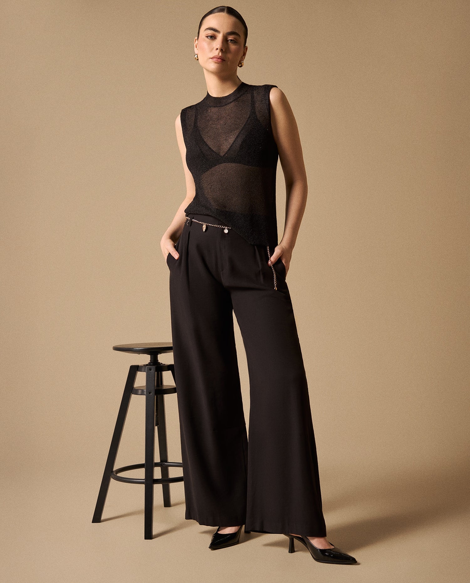 Pantalón Wide Leg con Cadena Dorada - Negro