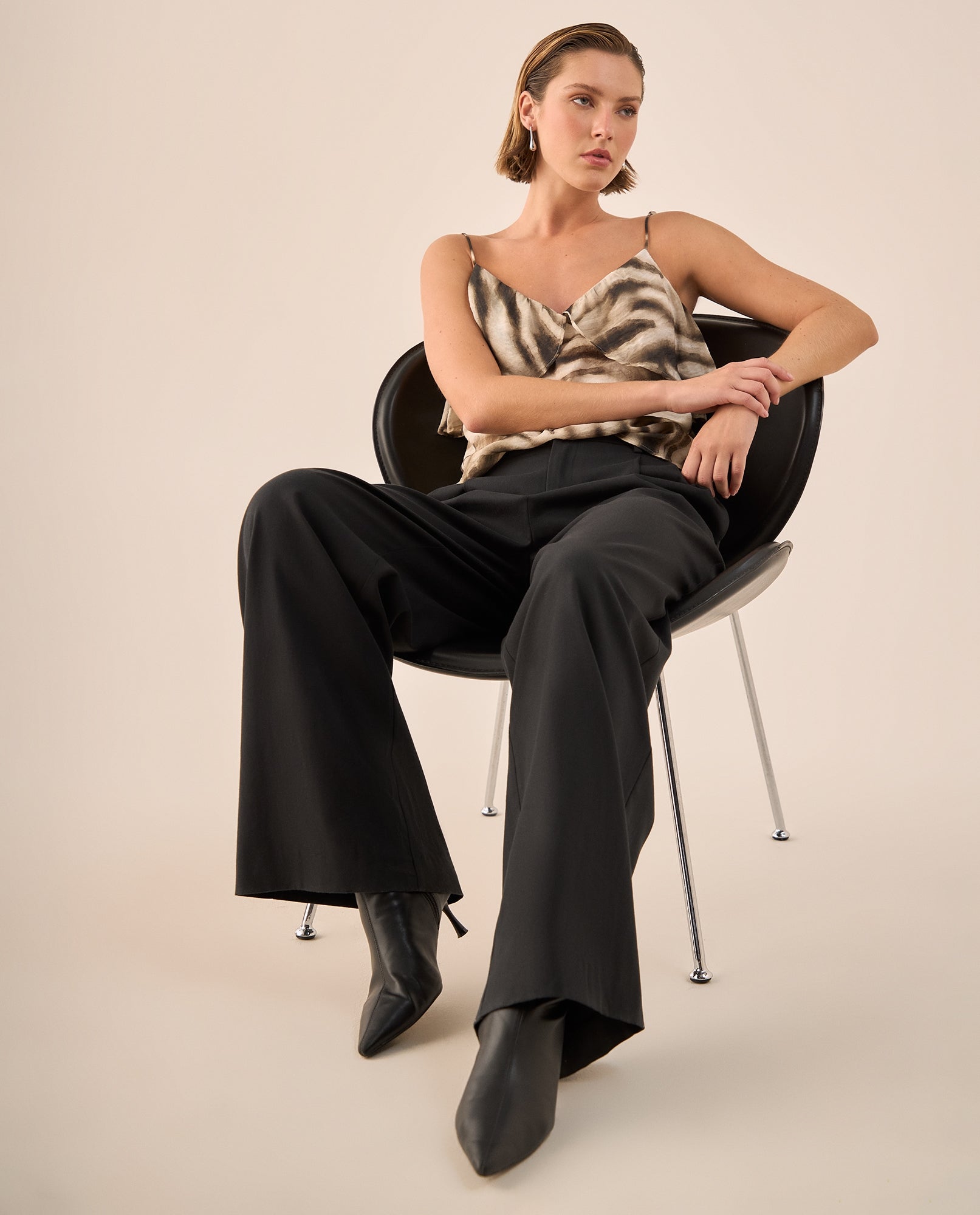 Pantalón Wide Leg Negro Tiro Alto - Negro 34_439G200_NEG193909_0
