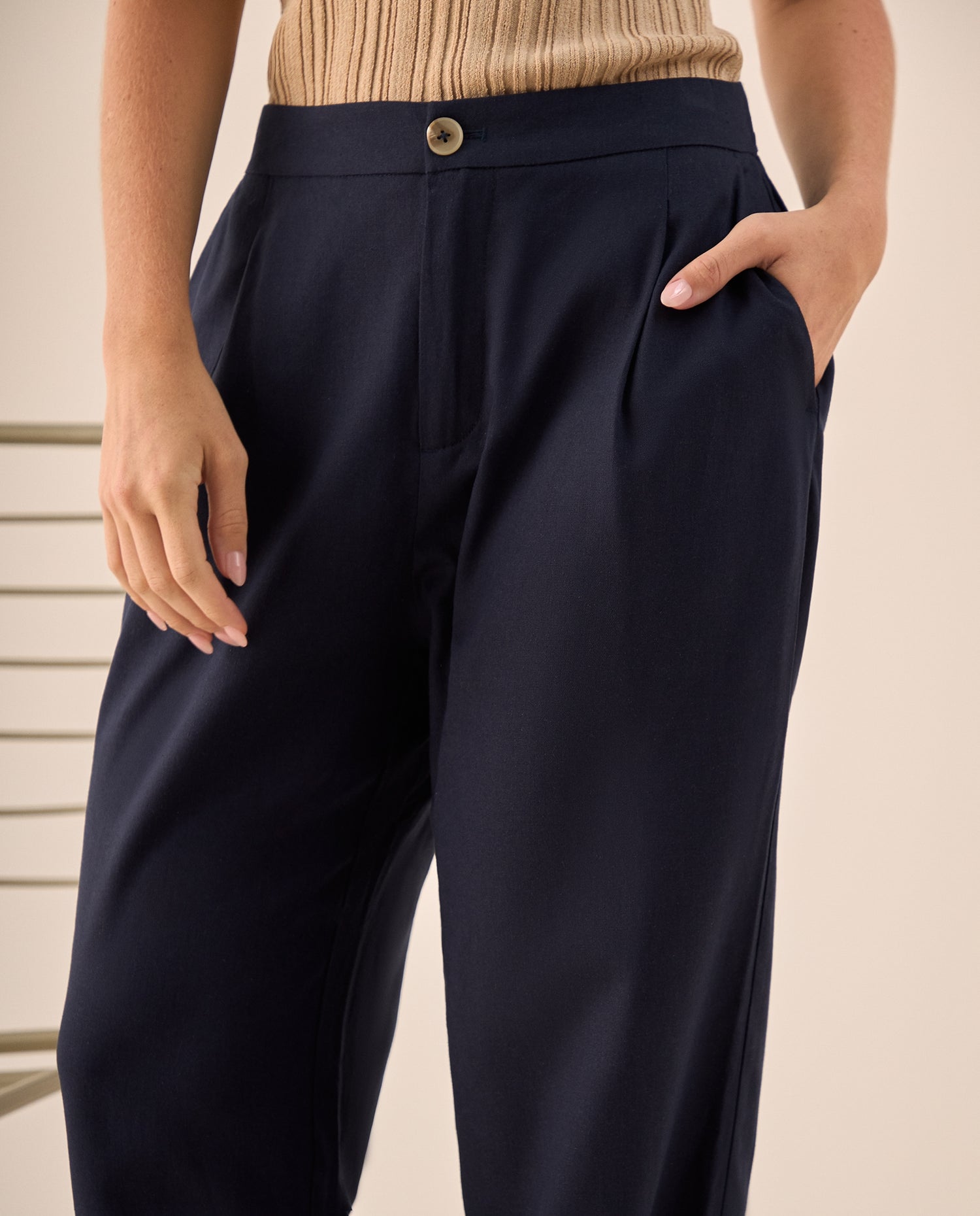 Pantalón Wide Leg Azul con Pliegues Frontales - Azul