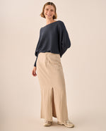 Falda Larga Beige con Abertura Frontal - Beige