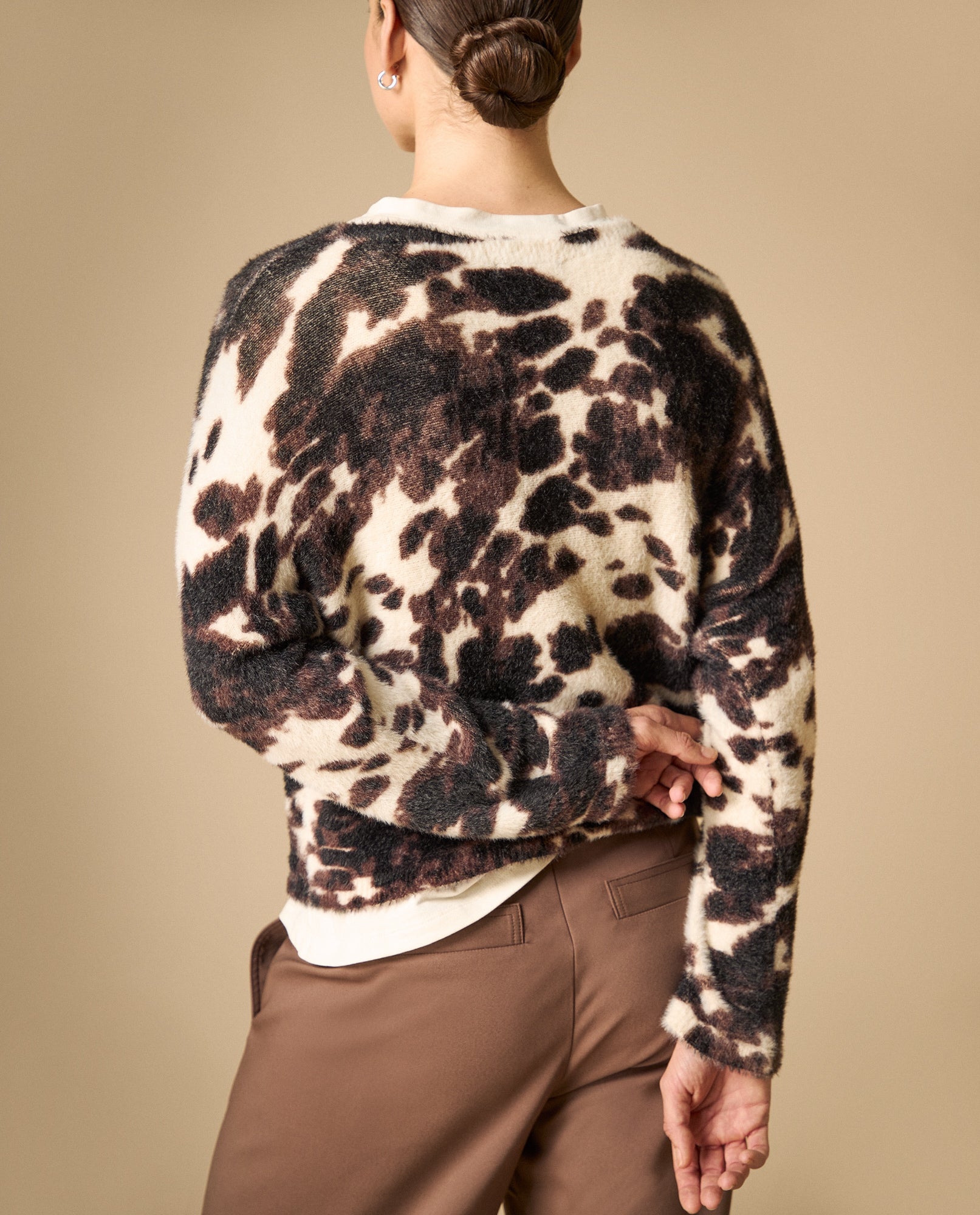 Suéter cardigan cuello bandeja tejido ligero - Crudo 34_461H206_CRU110107_4