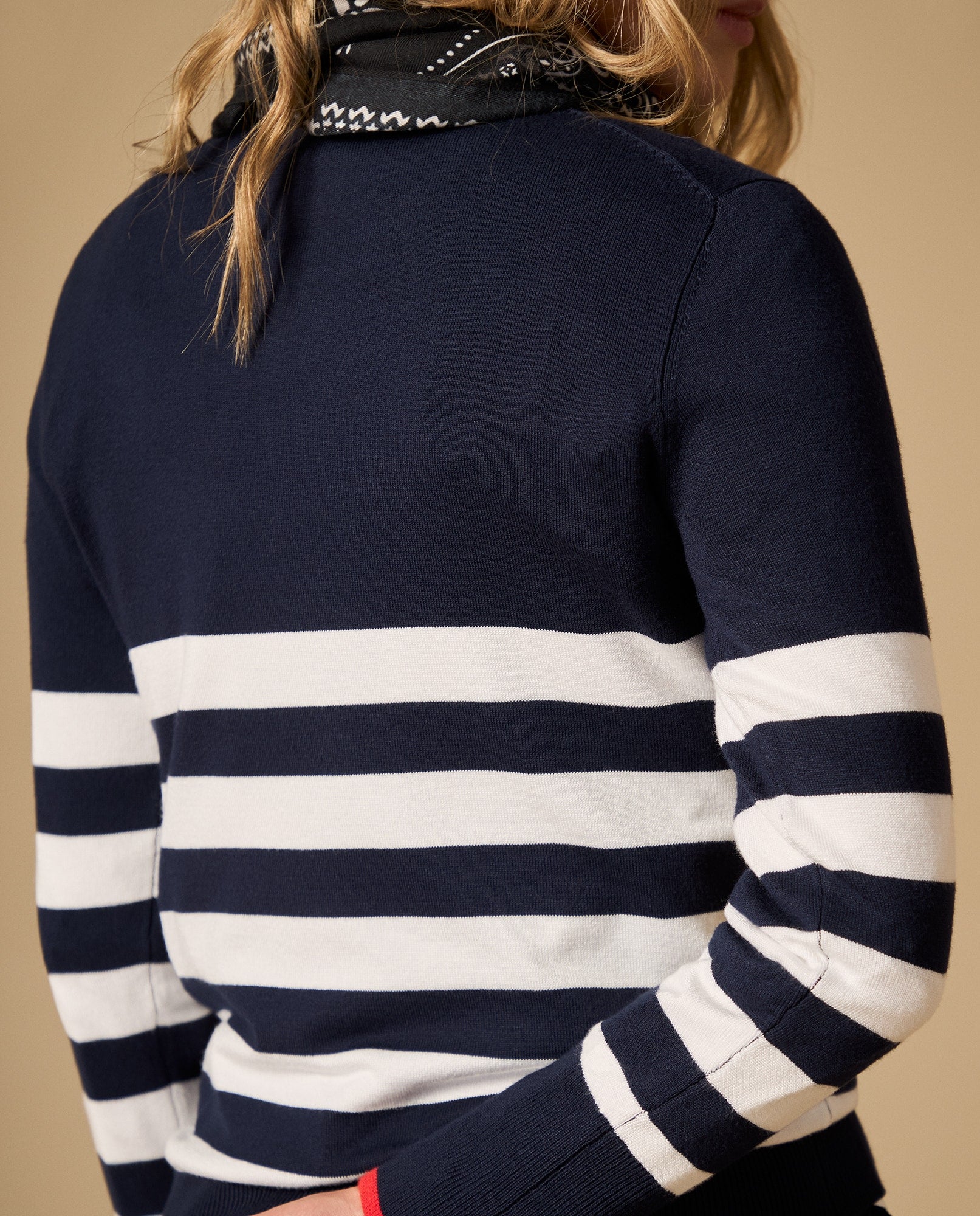 Suéter tejido estilo cardigan con hombro caído - Azul 34_462H200_AZU175126_5