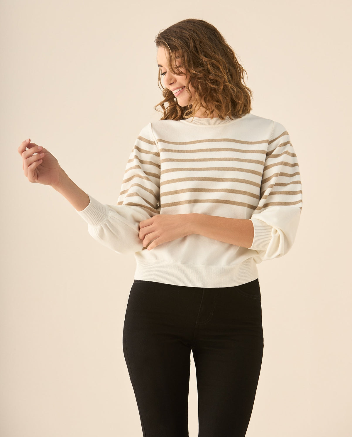 Buzo tejido con líneas horizontales para mujer - Beige 34_463G222_BEI151214_3