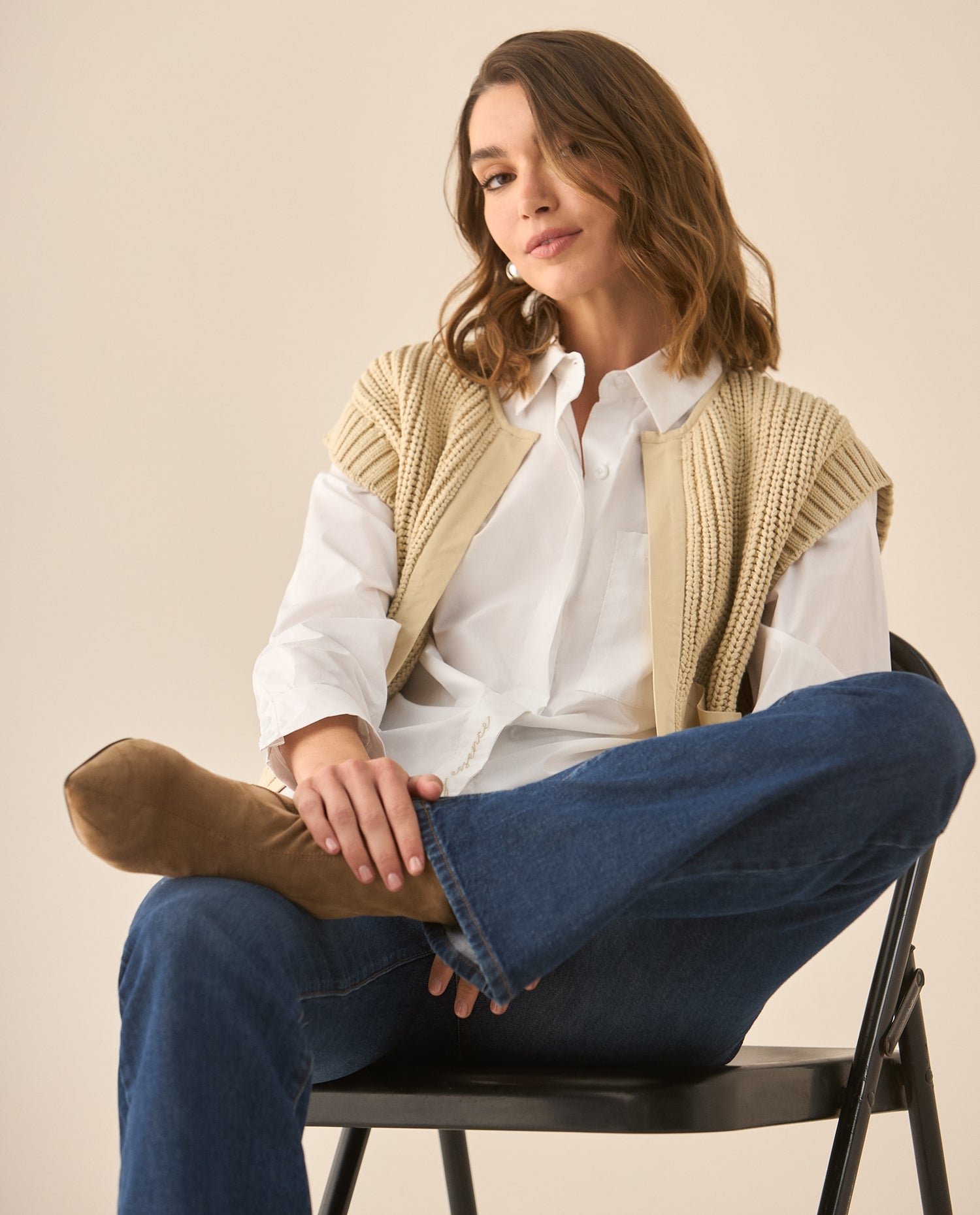Chaleco tejido con bolsillos de frente para mujer  - Beige